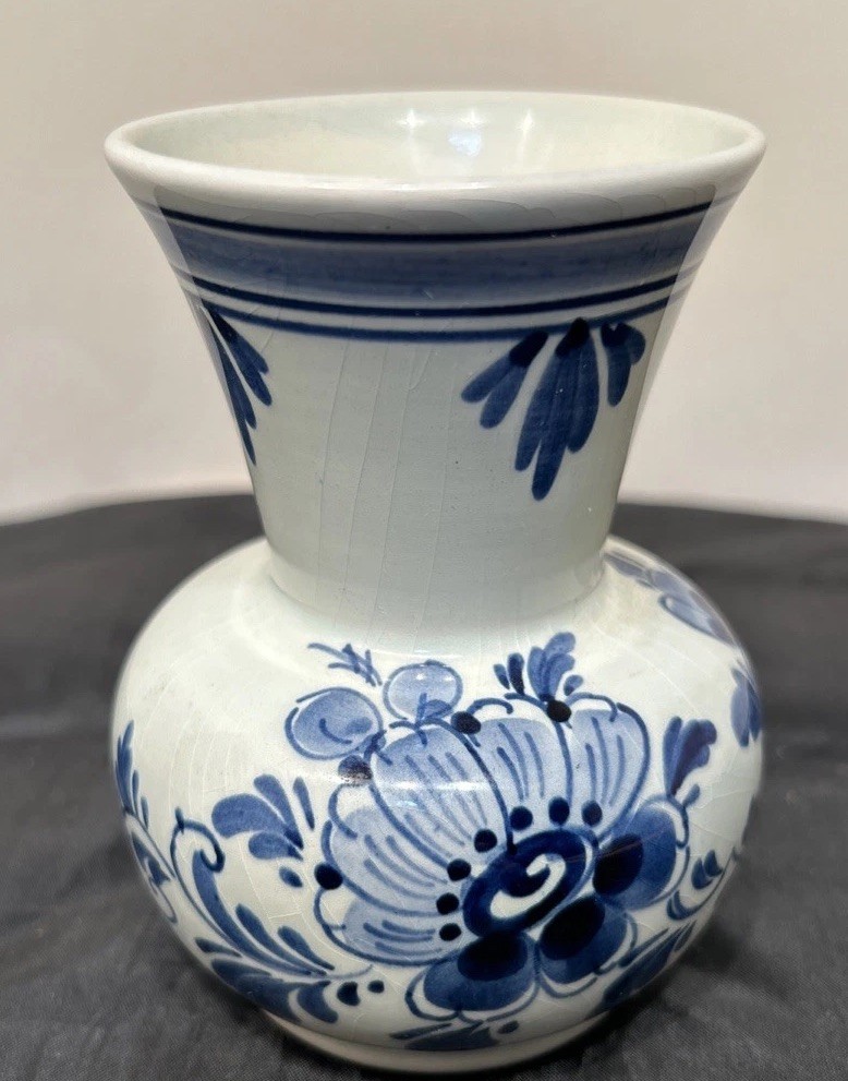 Vintage Delfts Blauw Bud Vase Hand Painted Holland Ons Ideaal Studio Signed 10?C