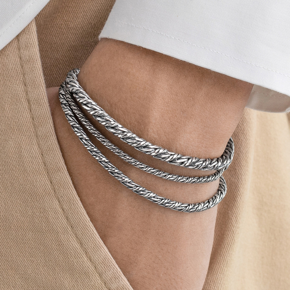 Oxidized sterling silver rope bracelet—Italian design, modern strength, style.