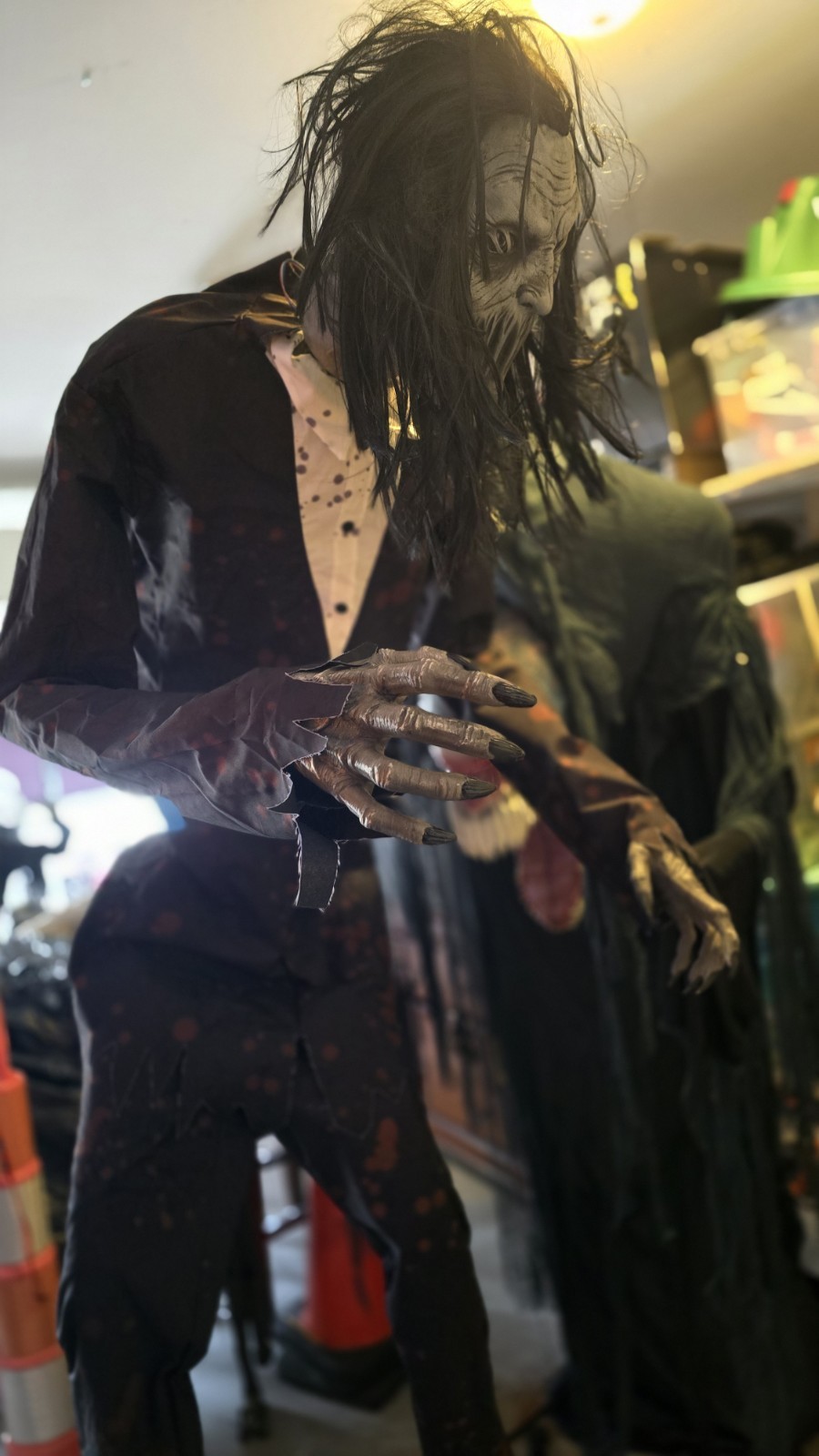 8 Ft BOOGEYMAN ANIMATED Halloween Animatronic Holiday Prop Home Depot 2024 8 Ft BOOGEYMAN ANIMATED Halloween Animatronic Holiday Prop Home Depot 2024