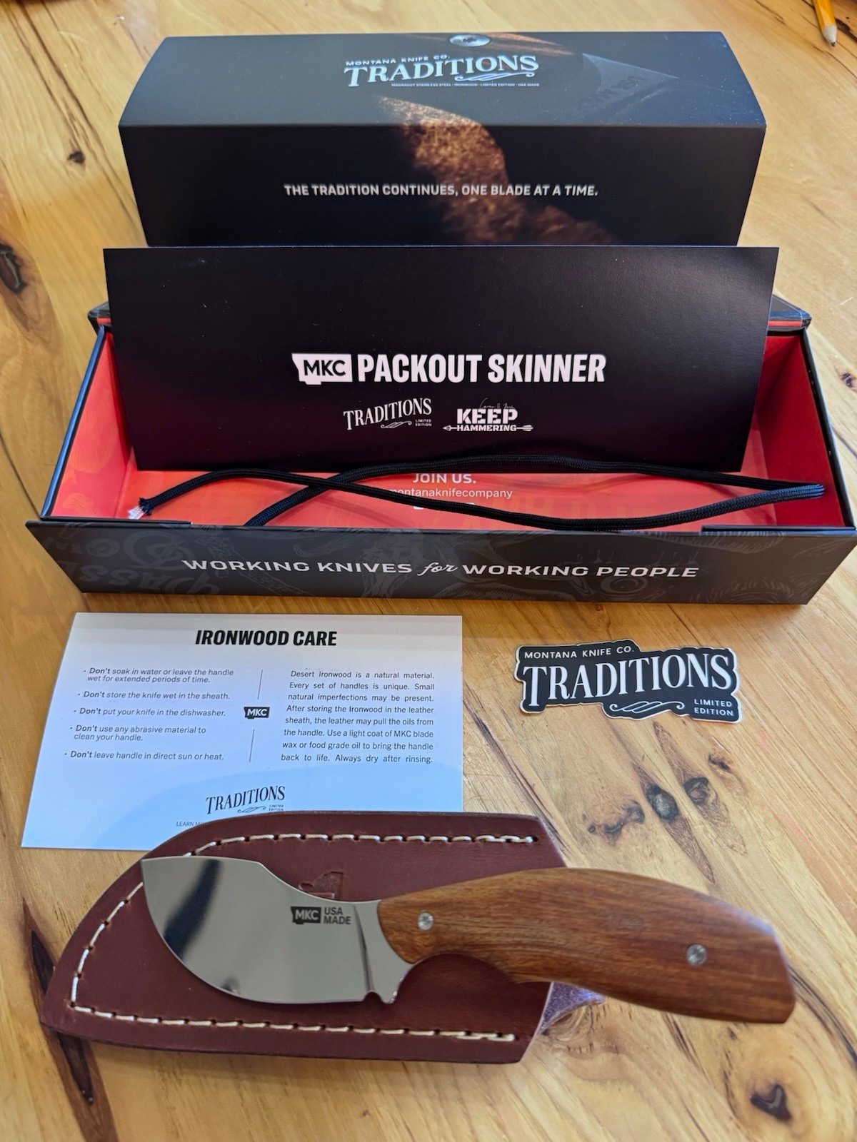 Montana Knife Company MKC Traditions Packout Skinner 3.5in Montana Knife Company MKC Traditions Packout Skinner 3.5in