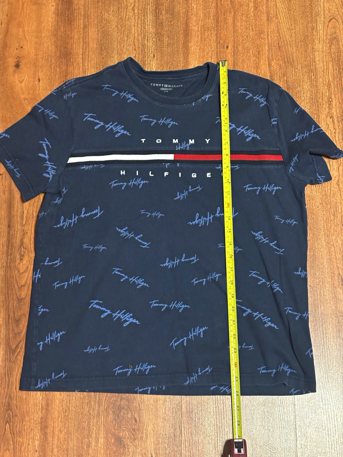 Tommy Hilfiger Men\'s Navy XL Regular Crew Neck Short Sleeve Logo Graphic T-Shirt Tommy Hilfiger Men\'s Navy XL Regular Crew Neck Short Sleeve Logo Graphic T-Shirt