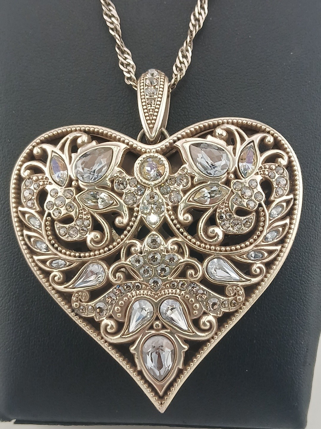 Retired BRIGHTON QUEEN OF WATERS silver plate crystals HEART pendant necklace Retired BRIGHTON QUEEN OF WATERS silver plate crystals HEART pendant necklace