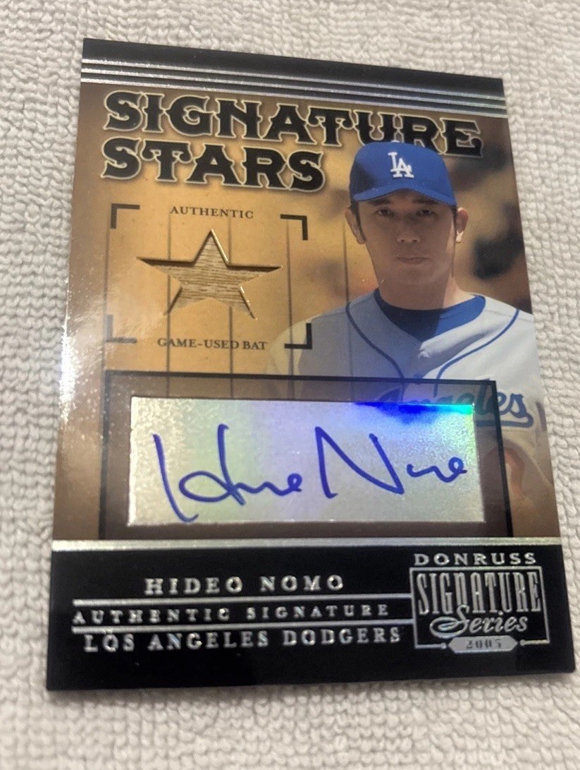 2005 Donruss Signature Series Hideo Nomo Auto Relic     Dodgers Game Used Bat  