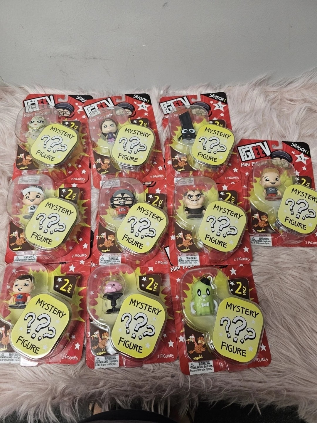 Brand New FGTeeV - Season 1 - Mini Figure Mystery 2 Pack-Duddy-Mike-Set Of 10
