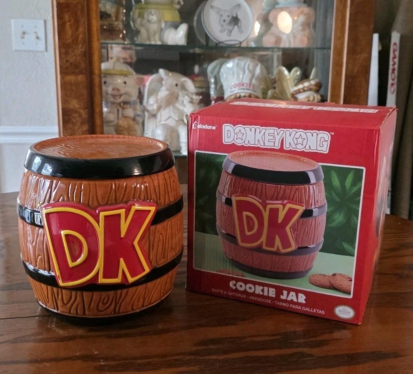 Vintage Super Mario Donkey Kong Cookie Jar Nintendo Paladone Canister Barrel IOB