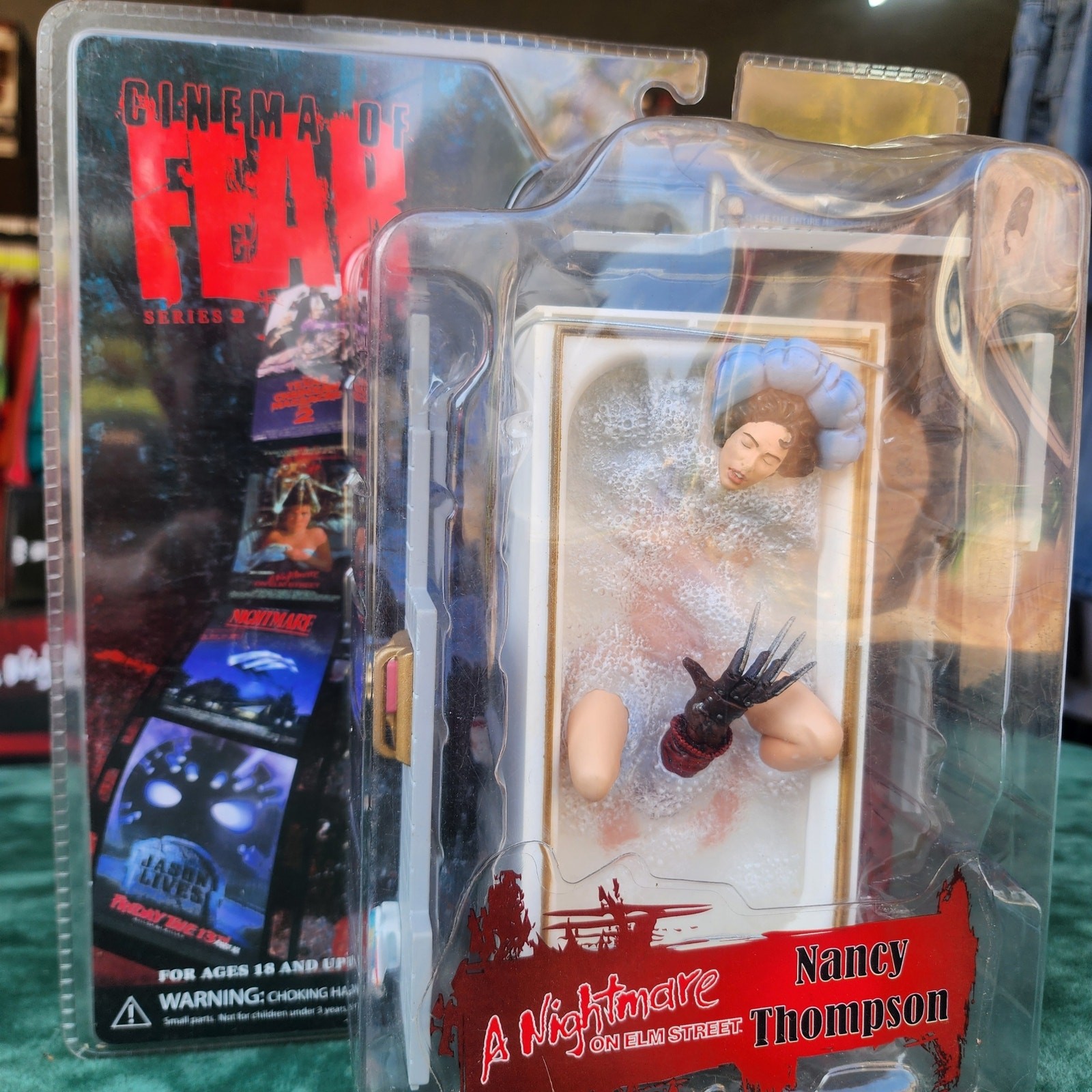 2008 Mezco Cinema of Fear Nancy Thompson Nightmare on Elm Street Figure