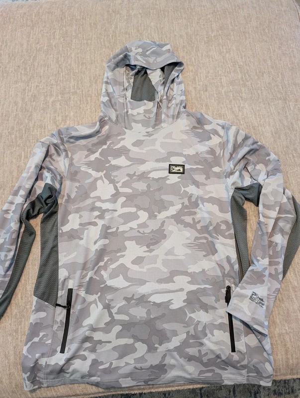 Pelagic Men\'s UPF 50+ Protection Camo Hoodie