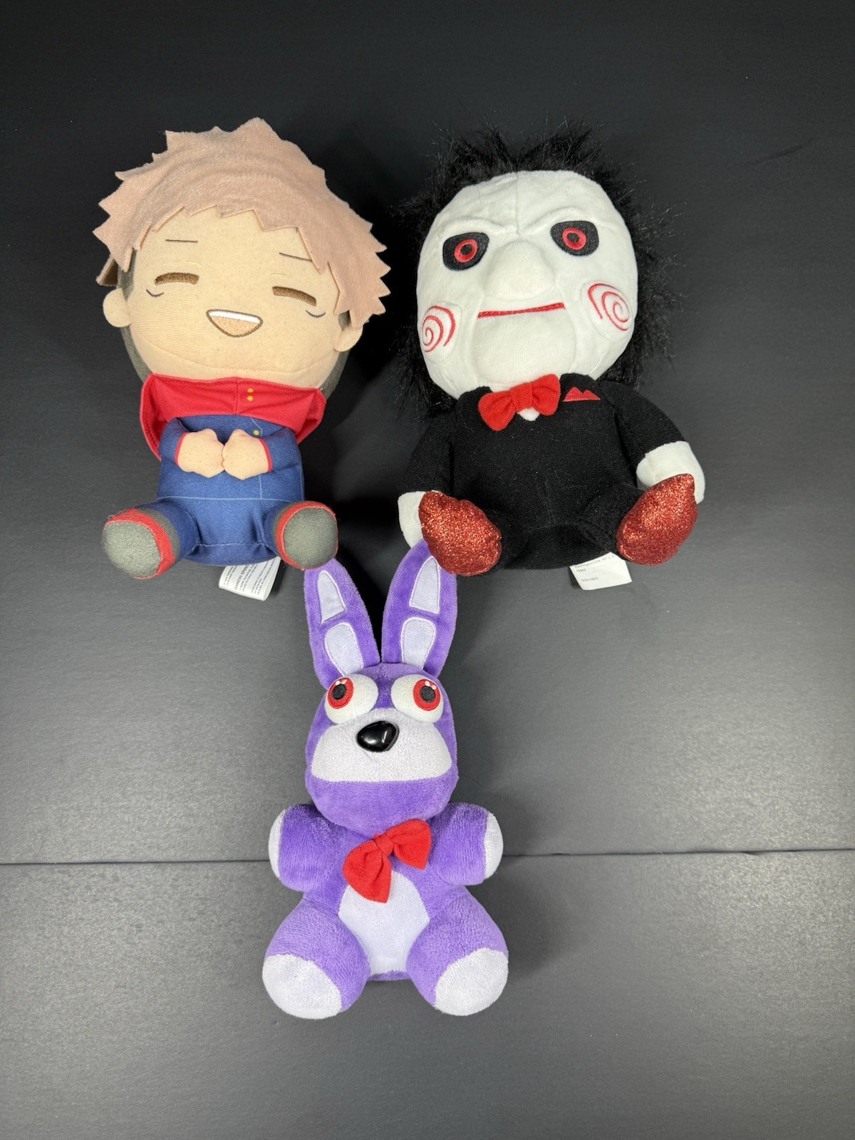 Five Nights at Freddy\'s Bonnie Plush Doll Purple Bunny with Red Bow 2016 Lot