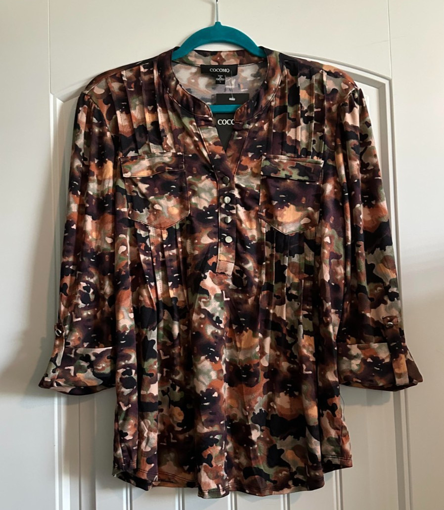 NWT Cocomo Multi Color Pleated Top L