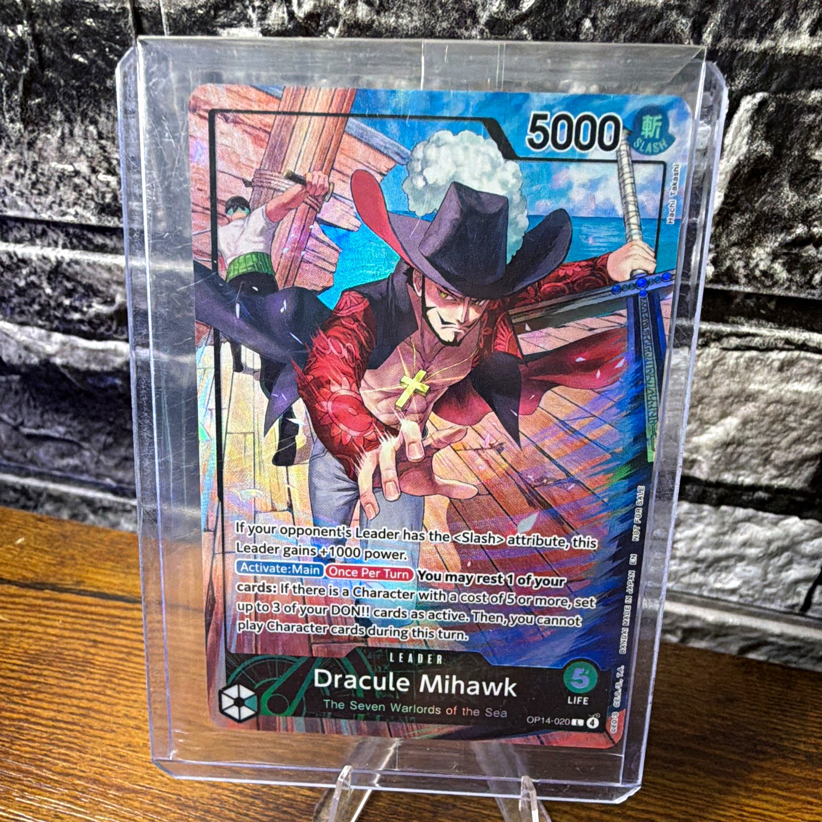 Bandai One Piece Dracule Mihawk OP14-020 Alt Art Foil PSA promo Bandai One Piece Dracule Mihawk OP14-020 Alt Art Foil PSA promo