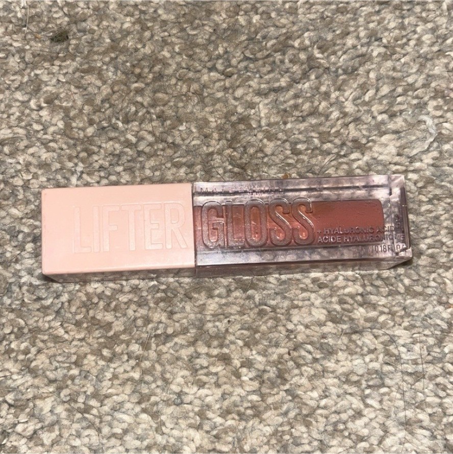 Maybelline New York Lifter Gloss Hyaluronic Acid Nude Brown 0.18 fl oz Maybelline New York Lifter Gloss Hyaluronic Acid Nude Brown 0.18 fl oz