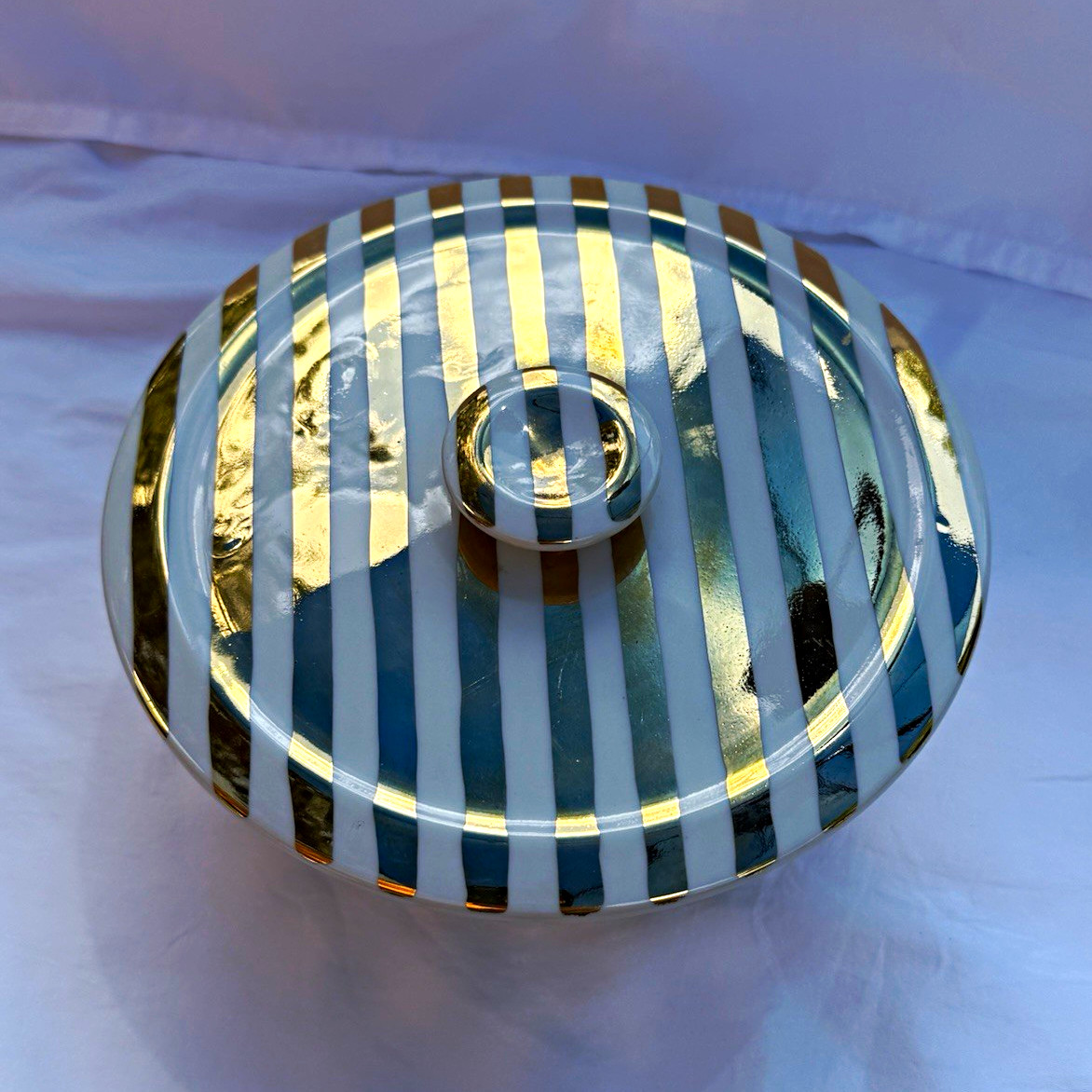 VTG Aluminite Frugier Limoges France Porcelain Round Casserole w/ Lid White Gold