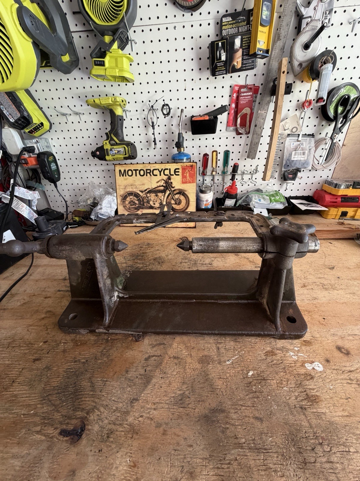 Indian Hendee Flywheel Truing Stand Hedstrom Harley Knucklehead WL UL Rowe B411