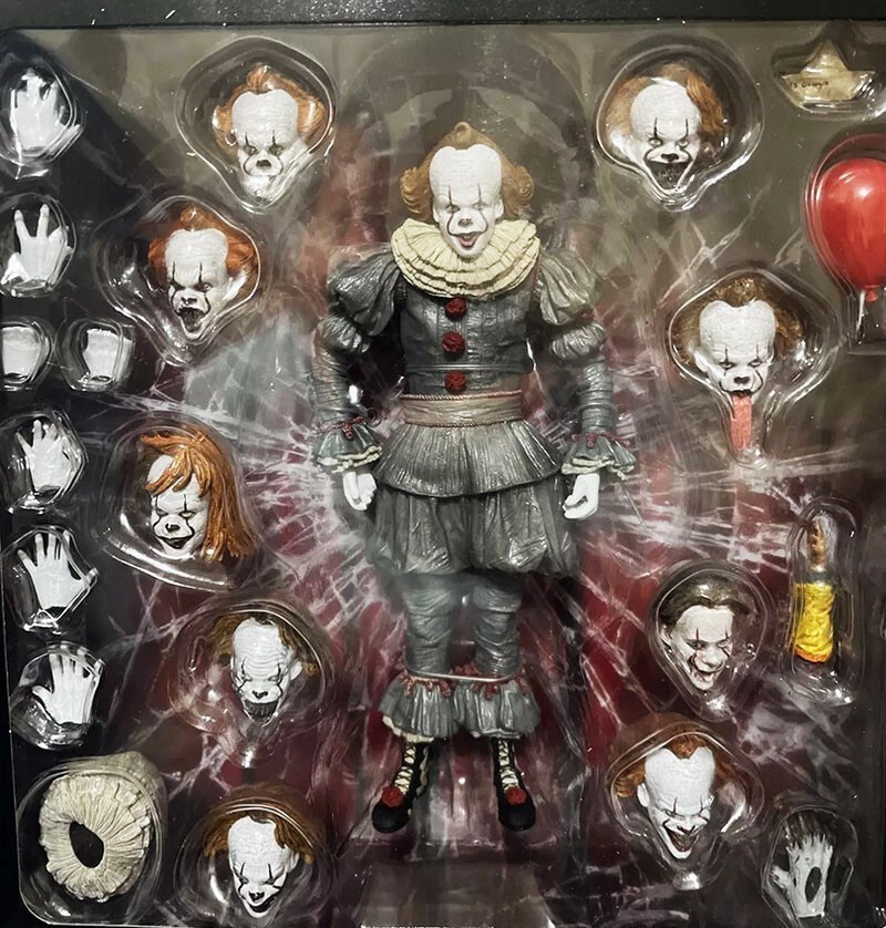 NECA IT The Many Faces of Pennywise Clown 7\