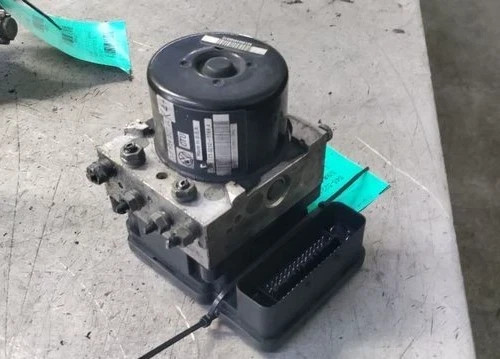 2011-2014 Volkswagen Jetta ABS Anti-Lock Brake Pump Module Assembly OEM