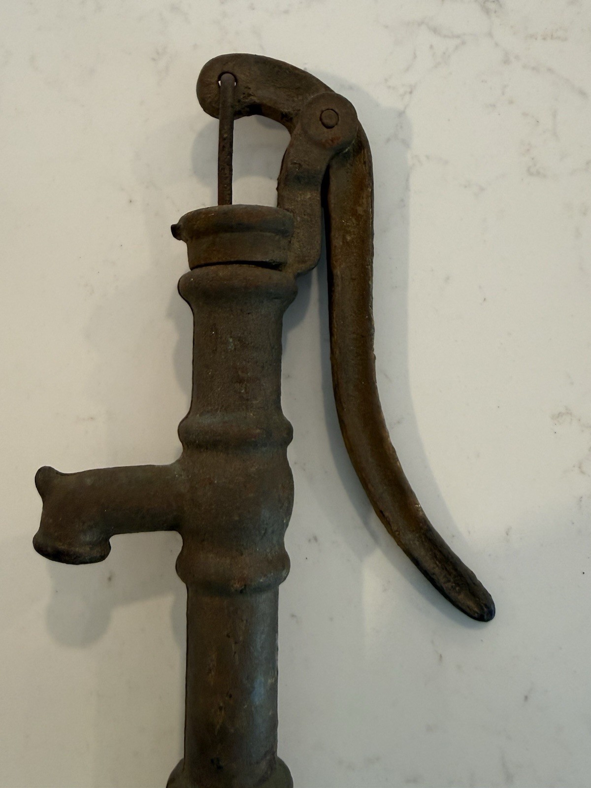 Vintage Cast Iron Hand Water Pump – Antique Well/Cistern Pump – Original Patina