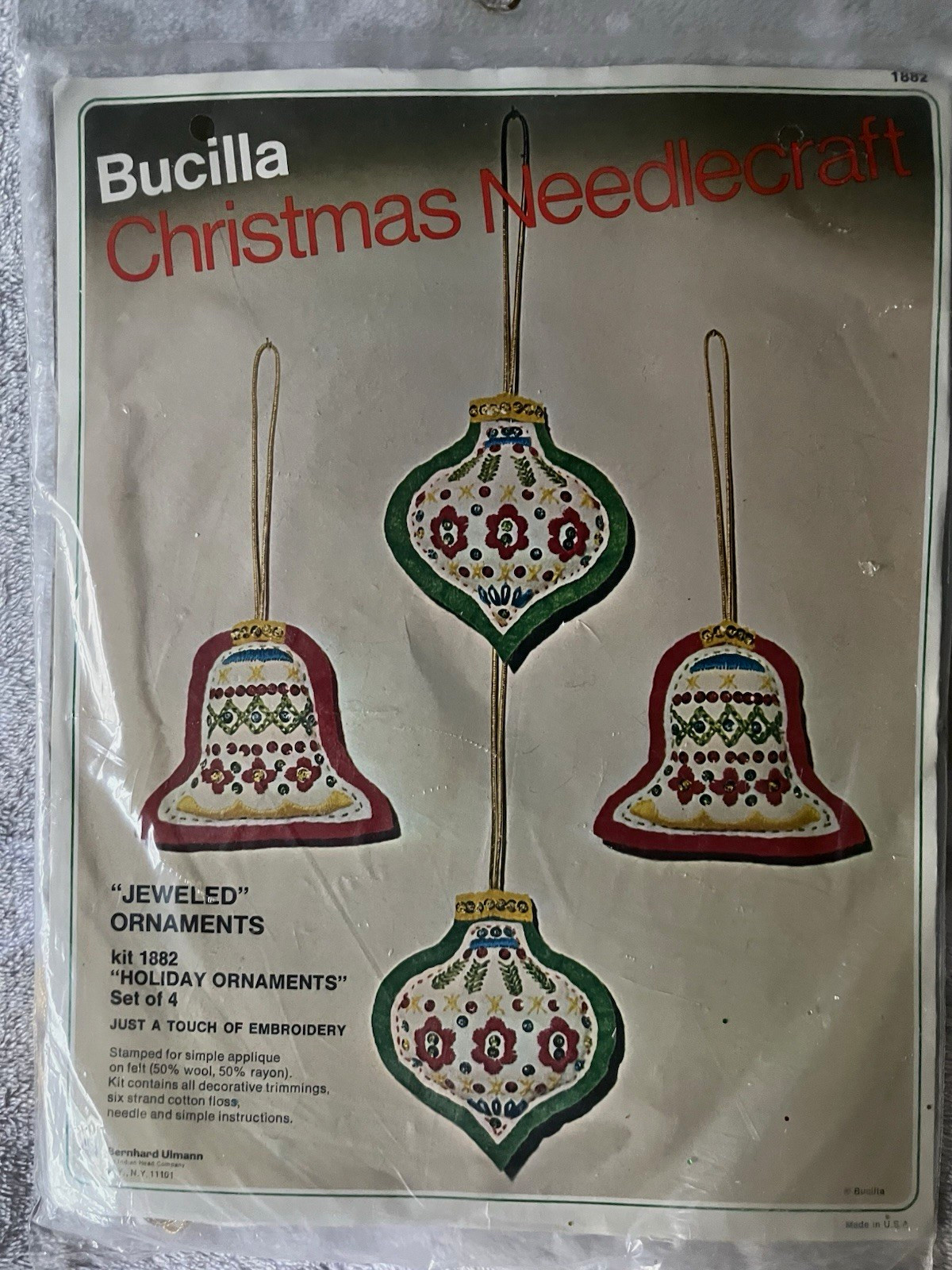 Vintage Bucilla Felt&Sequin Jeweled “Holiday Ornaments” Kit Vintage Bucilla Felt&Sequin Jeweled “Holiday Ornaments” Kit