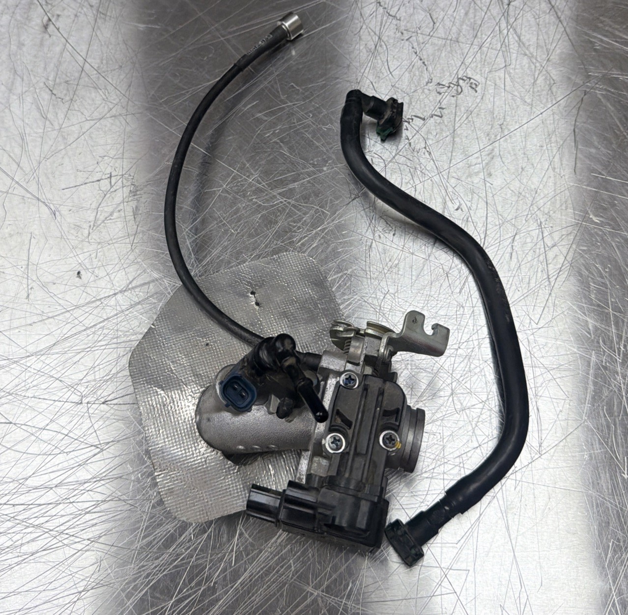 2017 17-23 2023 OEM Kawasaki Z125 Pro Throttle Body Intake Injector Assembly 🙂 2017 17-23 2023 OEM Kawasaki Z125 Pro Throttle Body Intake Injector Assembly 🙂
