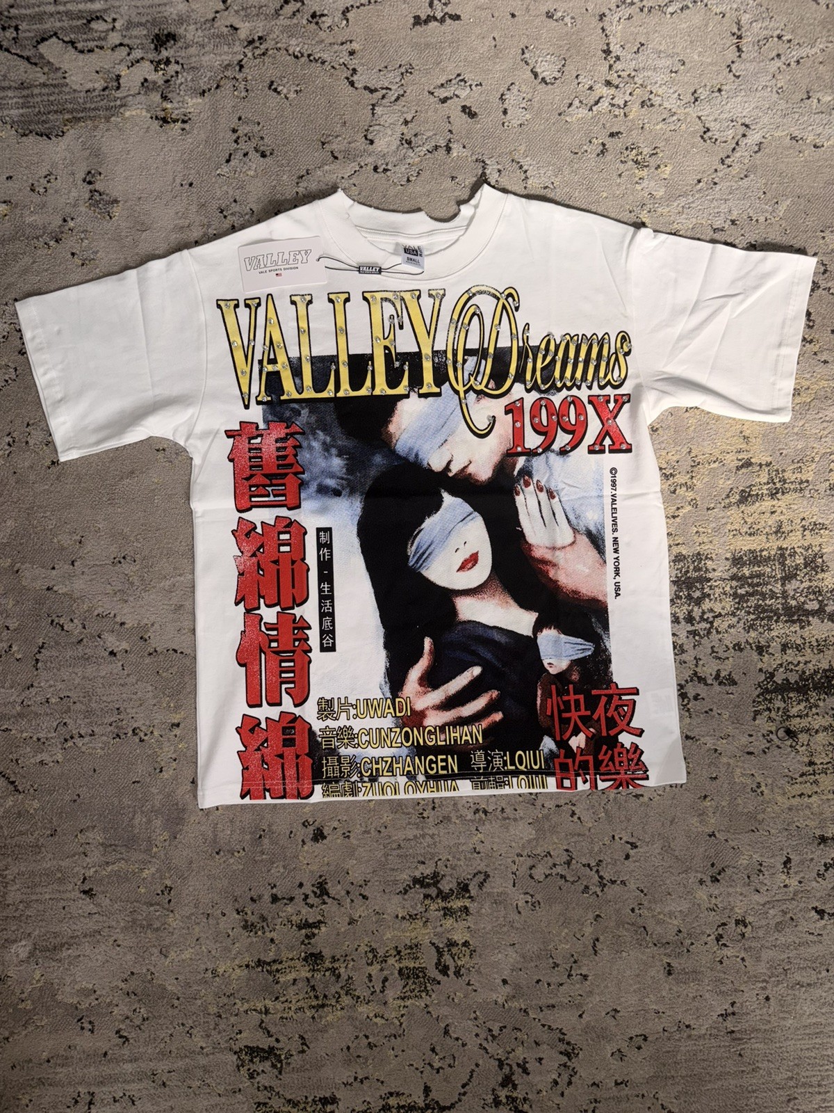 Vale Forever  Tee Shirt Sizes S,M,L Brand New 