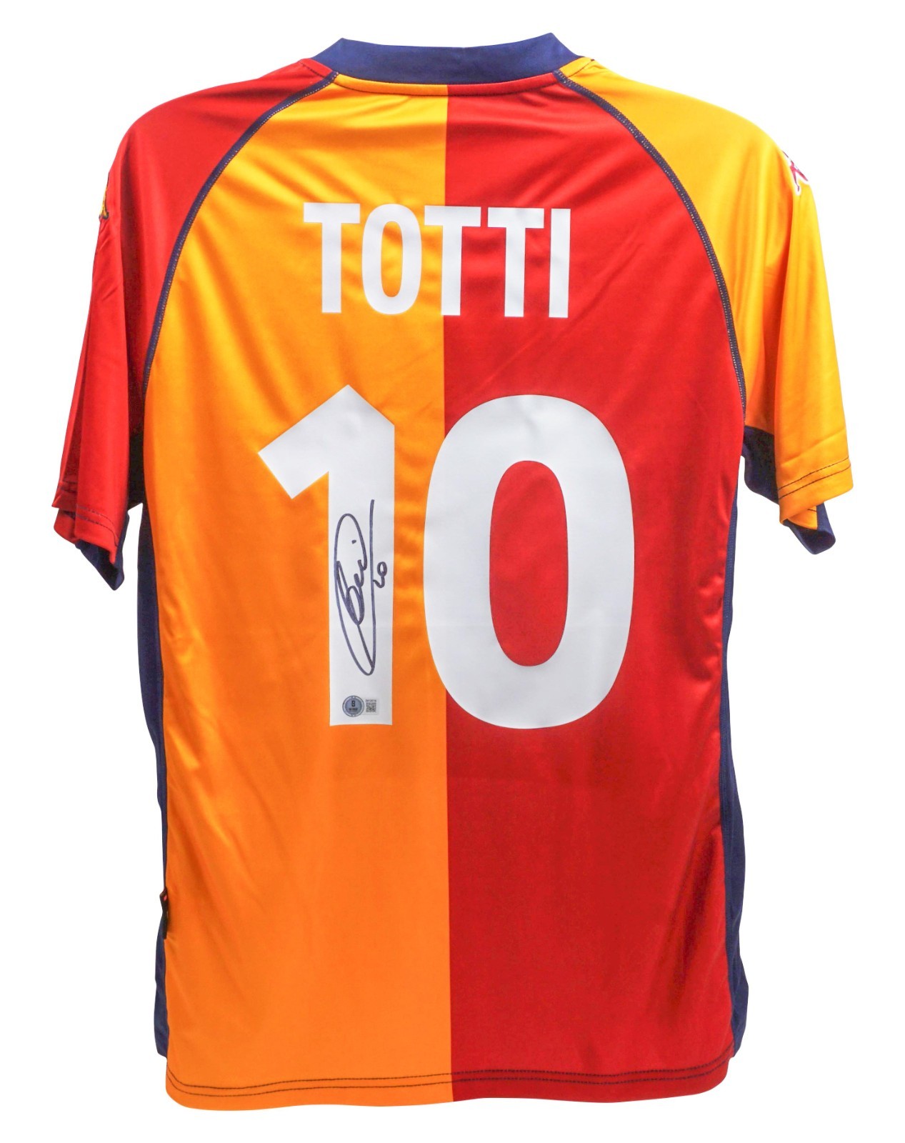 Francesco Totti Signed A. S Roma Soccer Jersey (Beckett) Attacking Midfielder Francesco Totti Signed A. S Roma Soccer Jersey (Beckett) Attacking Midfielder