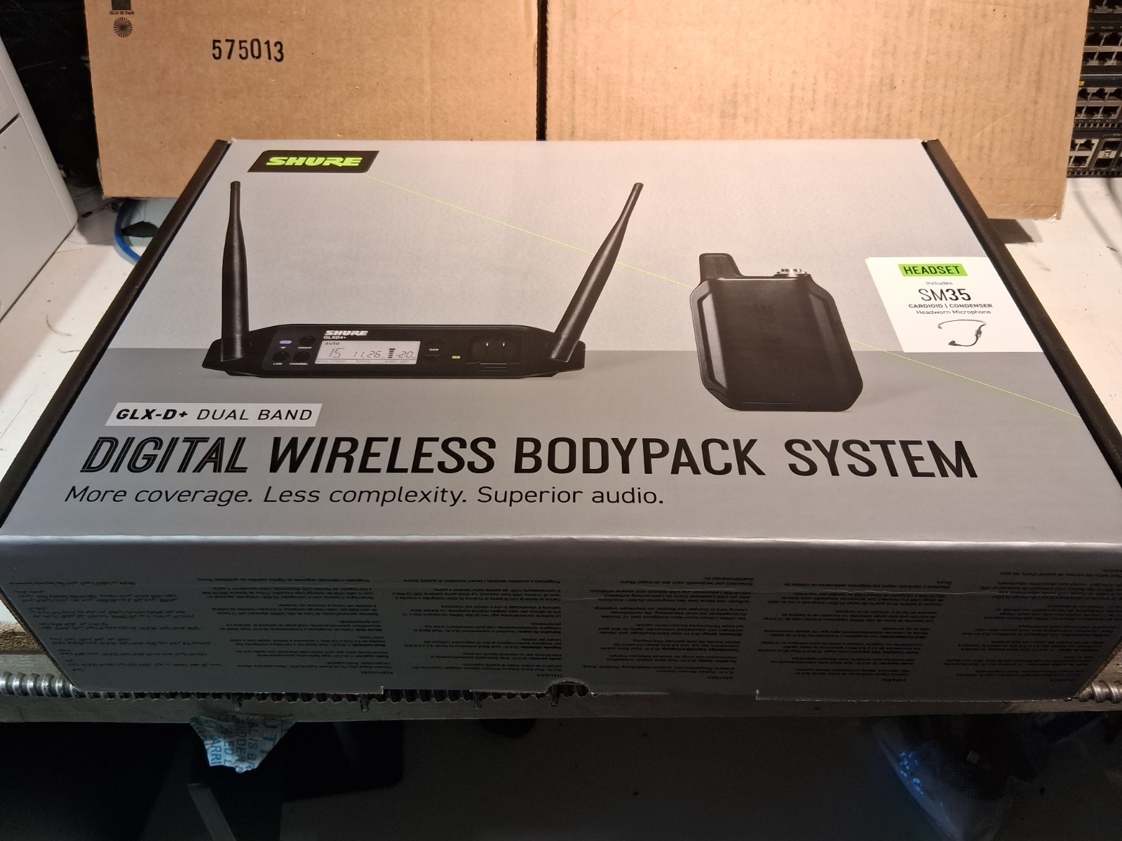 Shure GLXD14+ Dual Band Wireless Headset Microphone System w SM35 Vocal Mic Shure GLXD14+ Dual Band Wireless Headset Microphone System w SM35 Vocal Mic