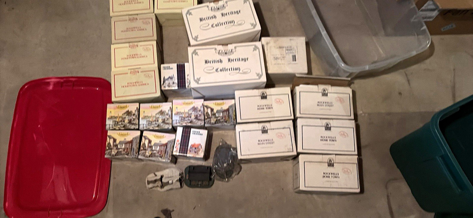 Norman Rockwell Hometown America Village Collection Lot – Rhodes Studios – 25+ Norman Rockwell Hometown America Village Collection Lot – Rhodes Studios – 25+