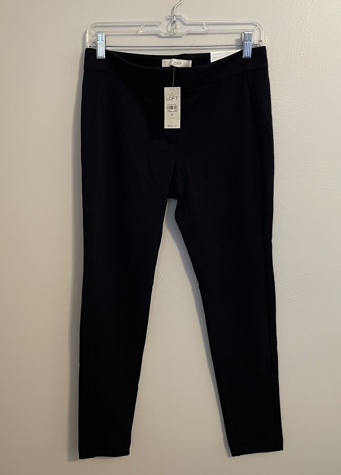 LOFT Women’s Black Marisa Skinny Pants Size 6 Petites New With Tags LOFT Women’s Black Marisa Skinny Pants Size 6 Petites New With Tags