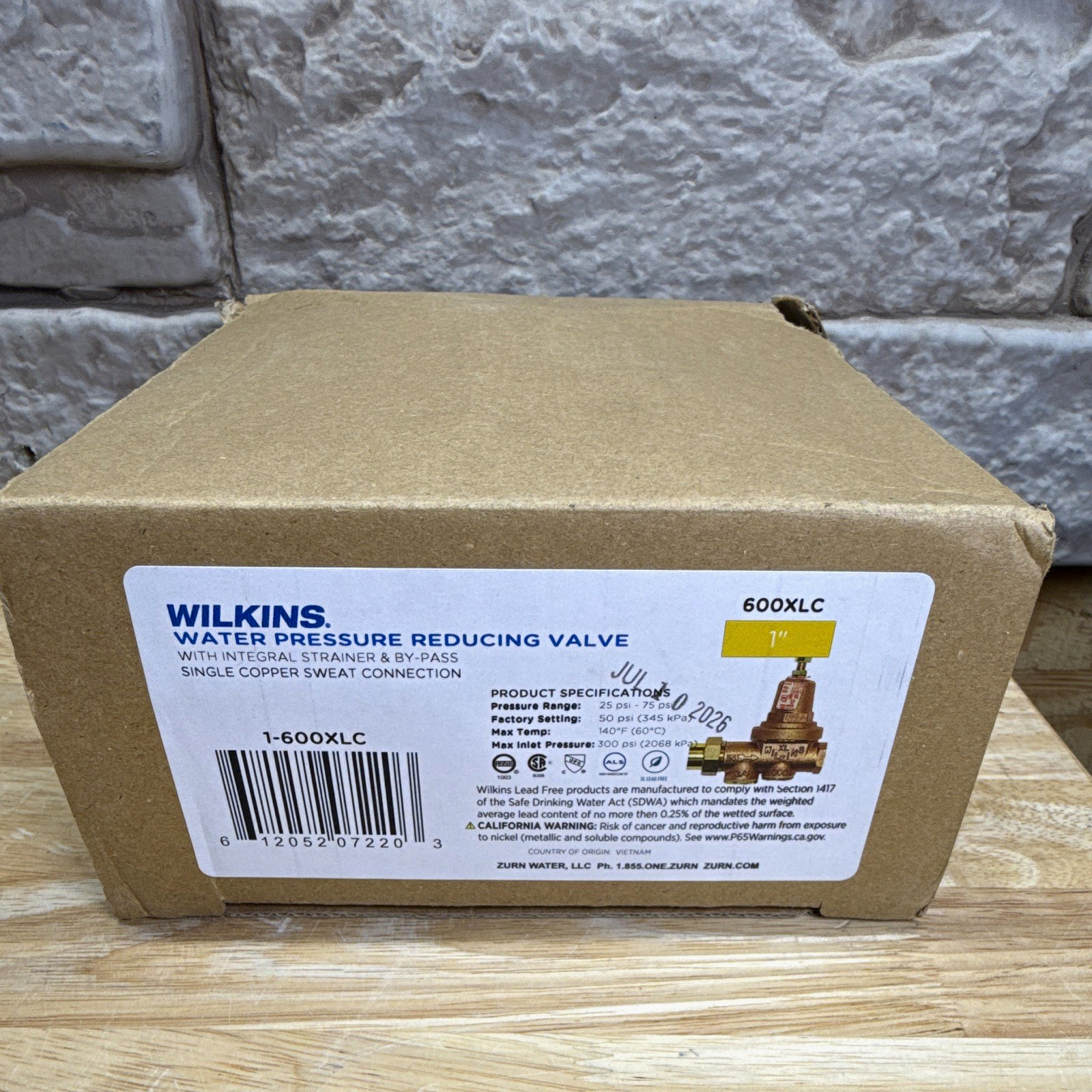 Wilkins 1-600XLC 1 in Brass Water Pressure Reducing Valve 25-75 psi