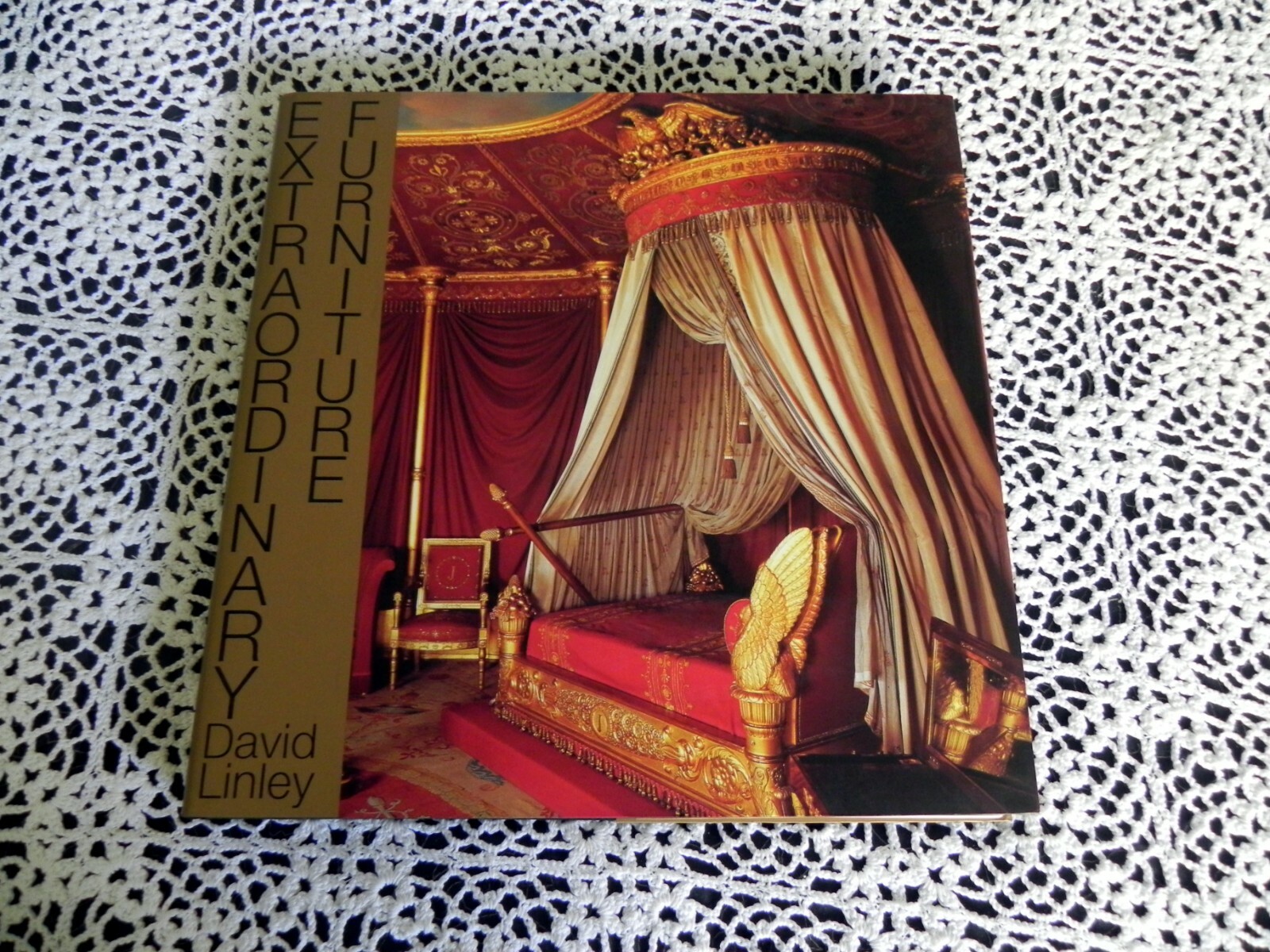 Extraordinary Furniture by David Linley SIGNED x2 Coffee Table Princess Margaret
