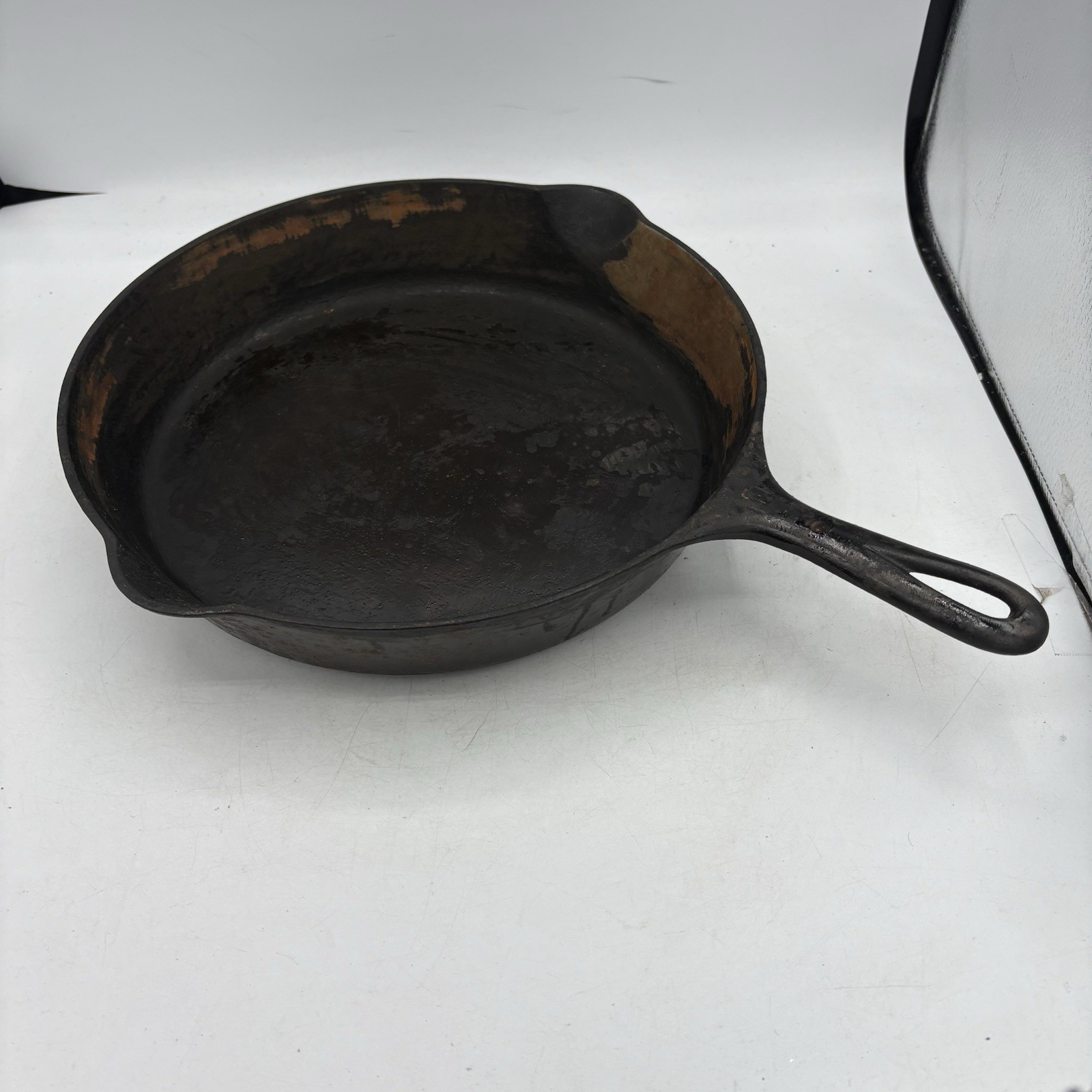 Griswold Cast Iron Skillet No. 10 Erie 716 11.75