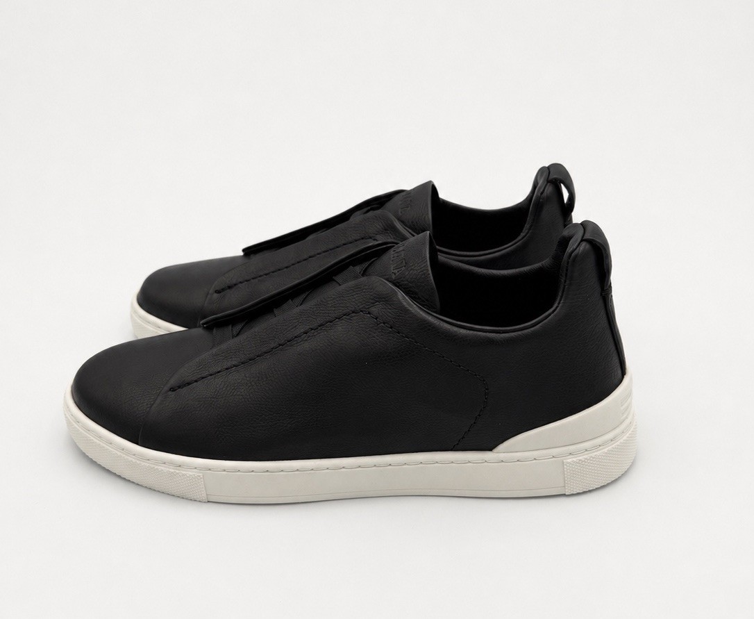 Ermenegildo Zegna Triple Stitch Leather Sneakers Secondskin US 9 UK 8 Black Ermenegildo Zegna Triple Stitch Leather Sneakers Secondskin US 9 UK 8 Black