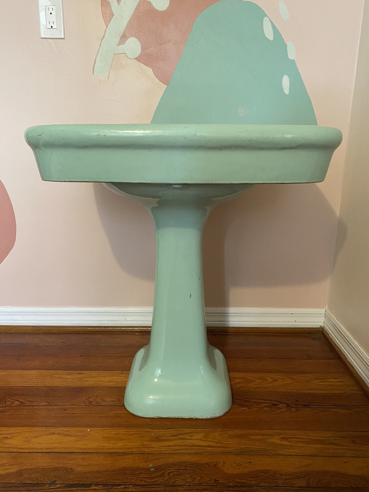 Antique Kohler 1952 Spring green Pedestal Sink Antique Kohler 1952 Spring green Pedestal Sink
