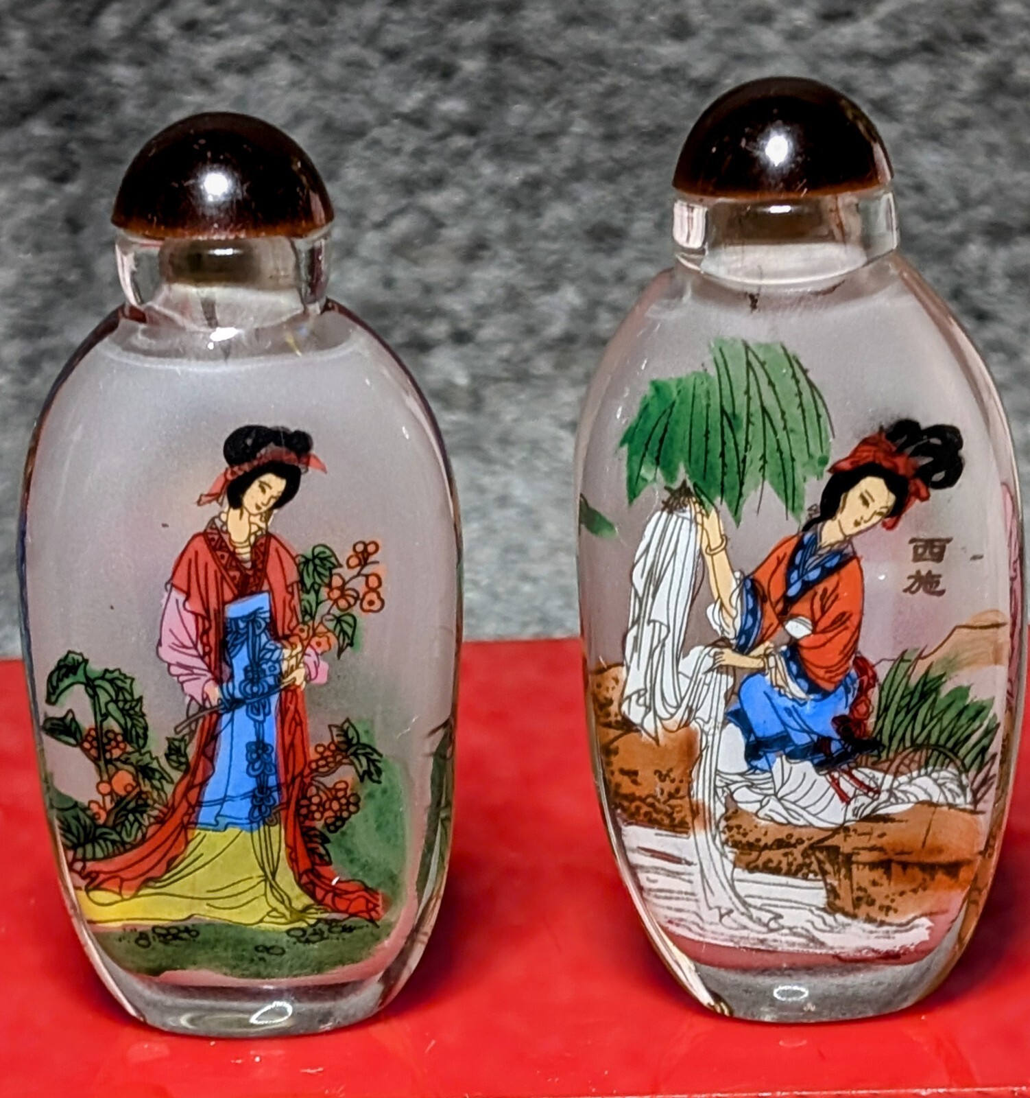 Vintage Chinese Reverse Painted Snuff Bottles Glass Maiden Art Pair CSB72726