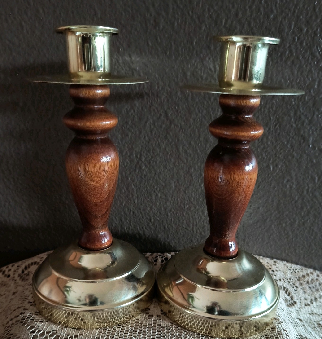 Vintage Pair Of Home Interior Brass /Wood Candlesticks Candle Holders 7.5 Vintage Pair Of Home Interior Brass /Wood Candlesticks Candle Holders 7.5