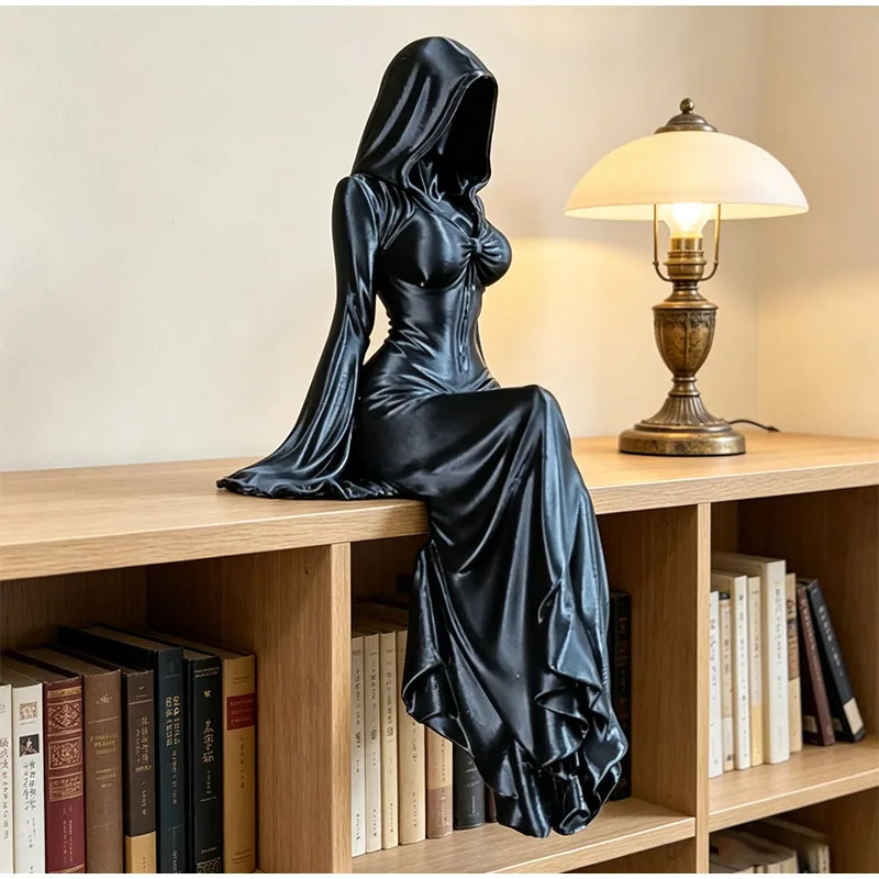 Lady Reaper Statue Desktop Ornament Gothic Female Figure Home Office Decor Gift