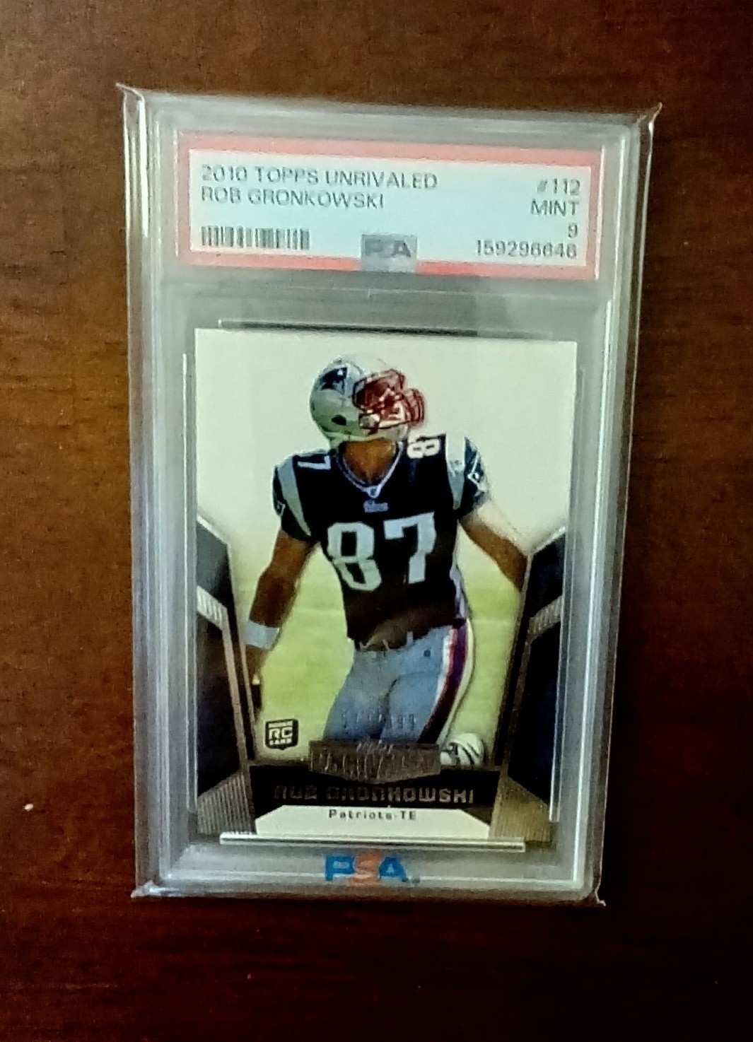 2010 Topps Unrivaled Rob Gronkowsk RC #/999 Graded 9 Mint