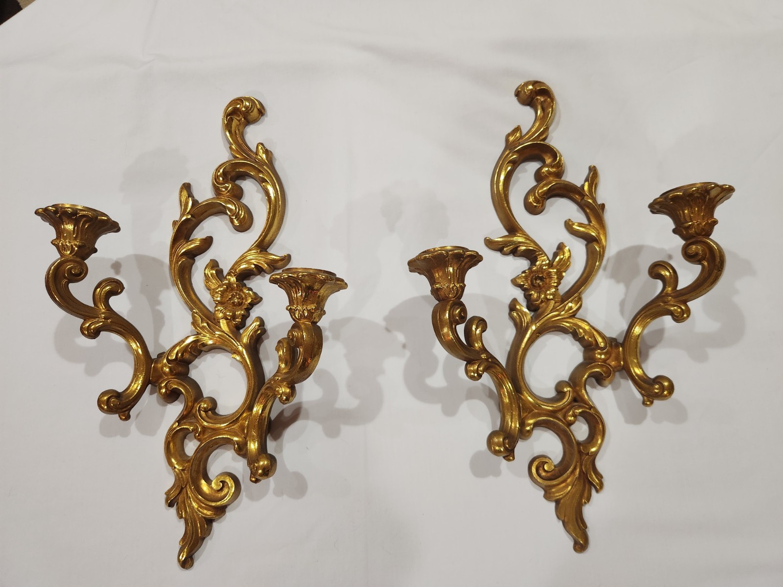 Two Vintage Syroco Hollywood Regency Gold Wall Sconces Candle Holders MCM Two Vintage Syroco Hollywood Regency Gold Wall Sconces Candle Holders MCM