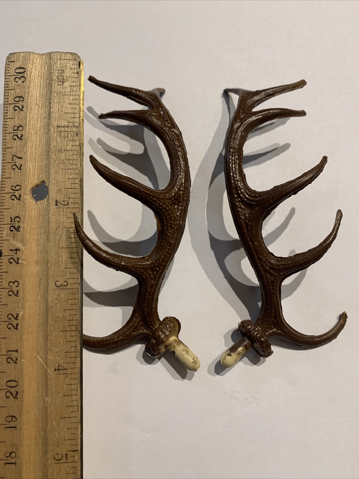 Cuckoo Clock Deer Antlers 4” Plastic. Set of 2 (ORIGINAL AND NEW) Cuckoo Clock Deer Antlers 4” Plastic. Set of 2 (ORIGINAL AND NEW)