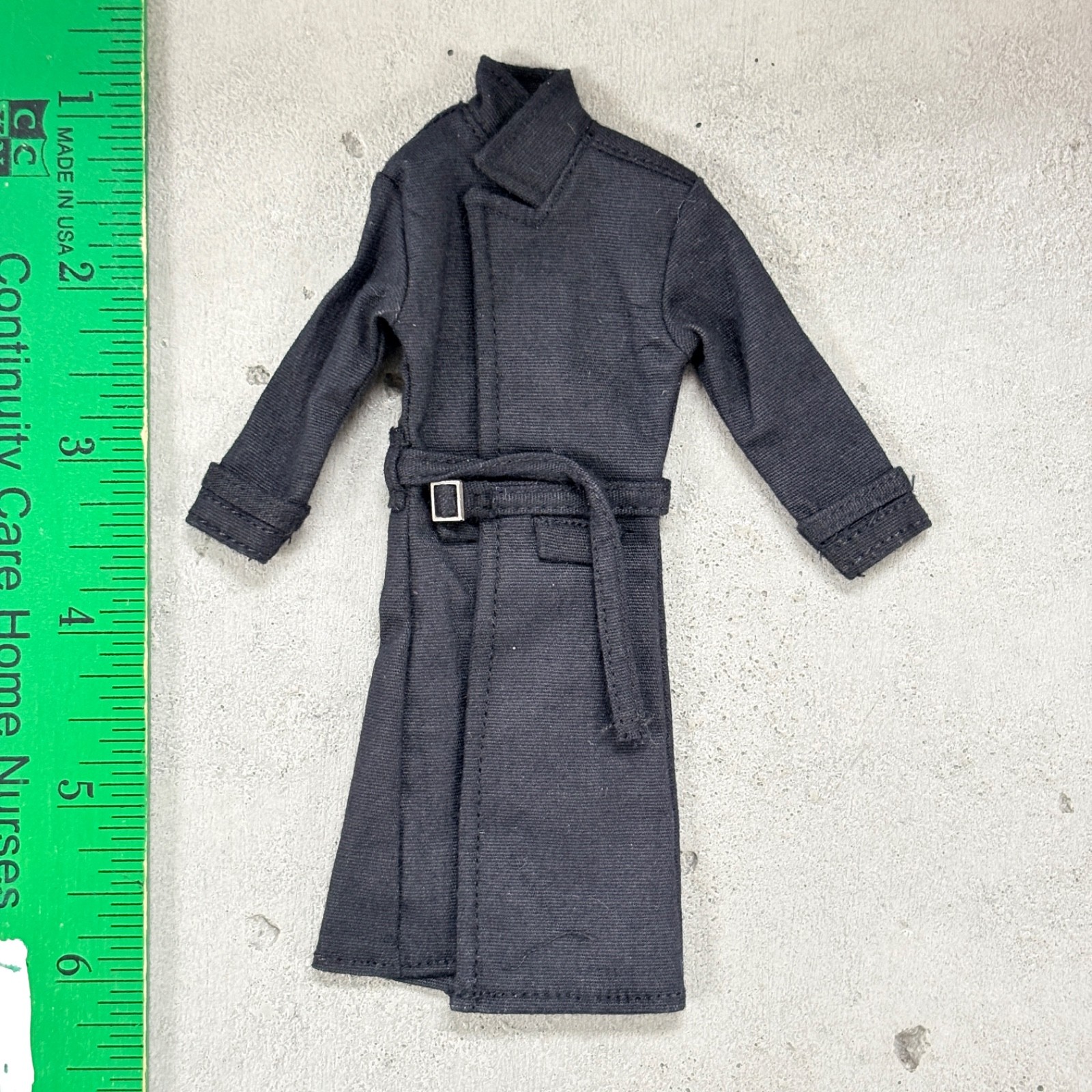 PB-LTC2-BLK: 1/12 Black Fabric Wired Trench Coat for 6\ PB-LTC2-BLK: 1/12 Black Fabric Wired Trench Coat for 6\