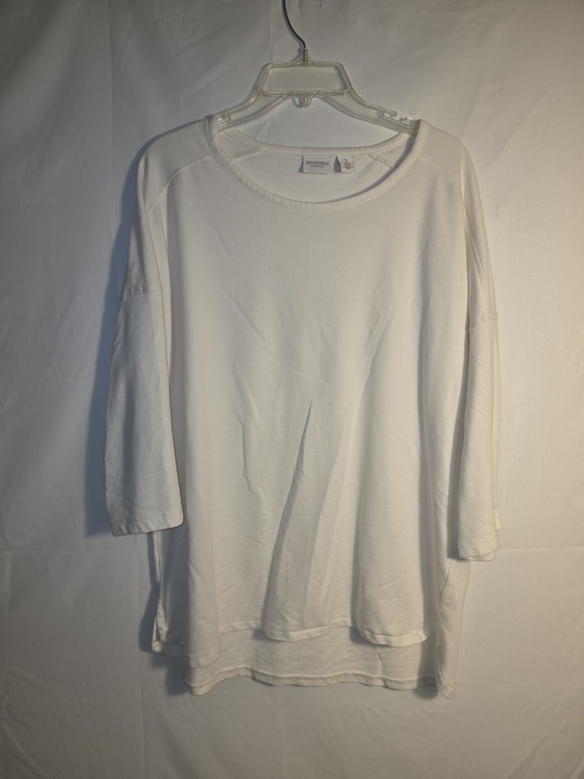 Weekends By Chico Women\'s White Pullover Size 2