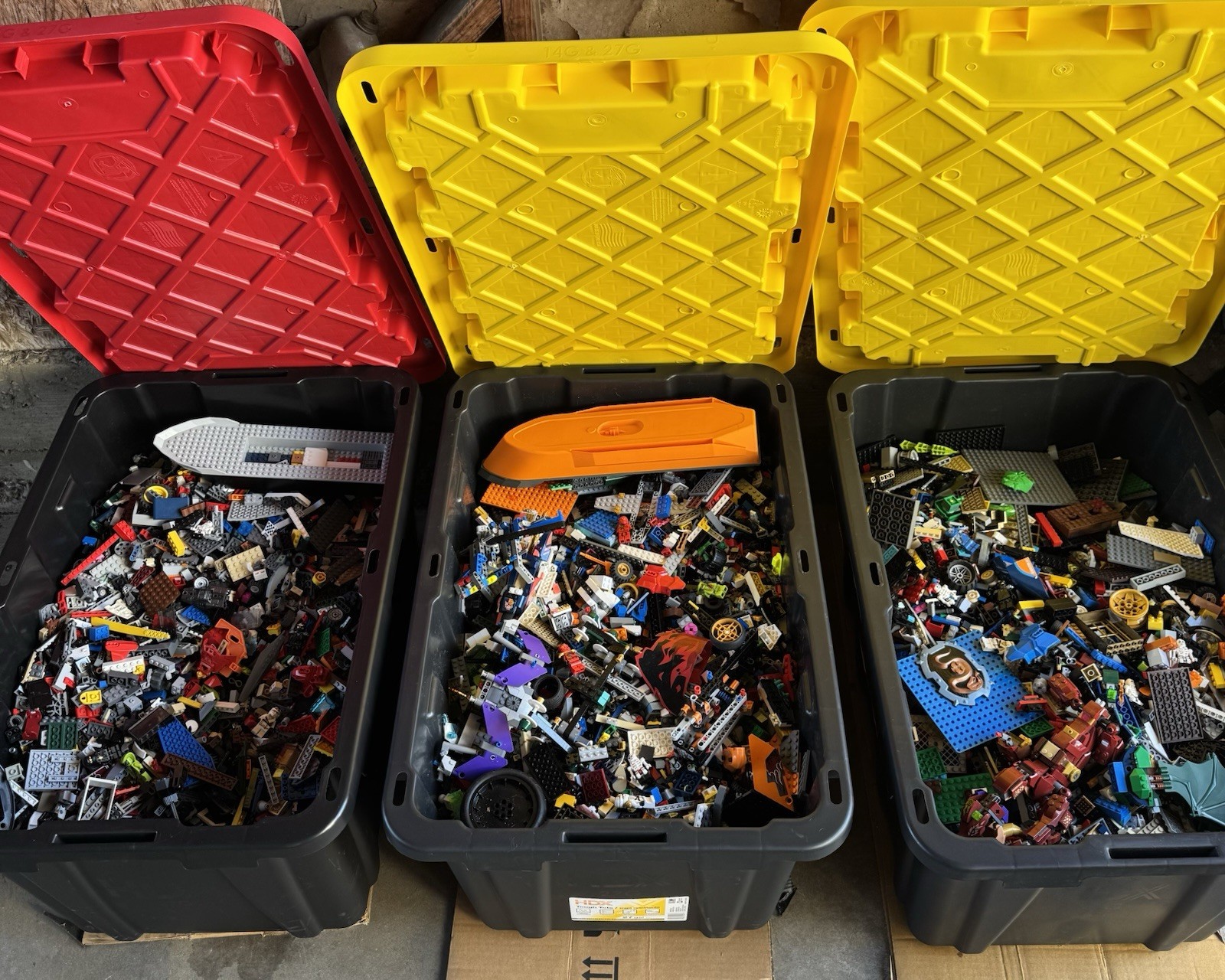 LEGO Bulk 5lb Mix – Ninjago, Star Wars, Batman, Minecraft, Chima, City And More