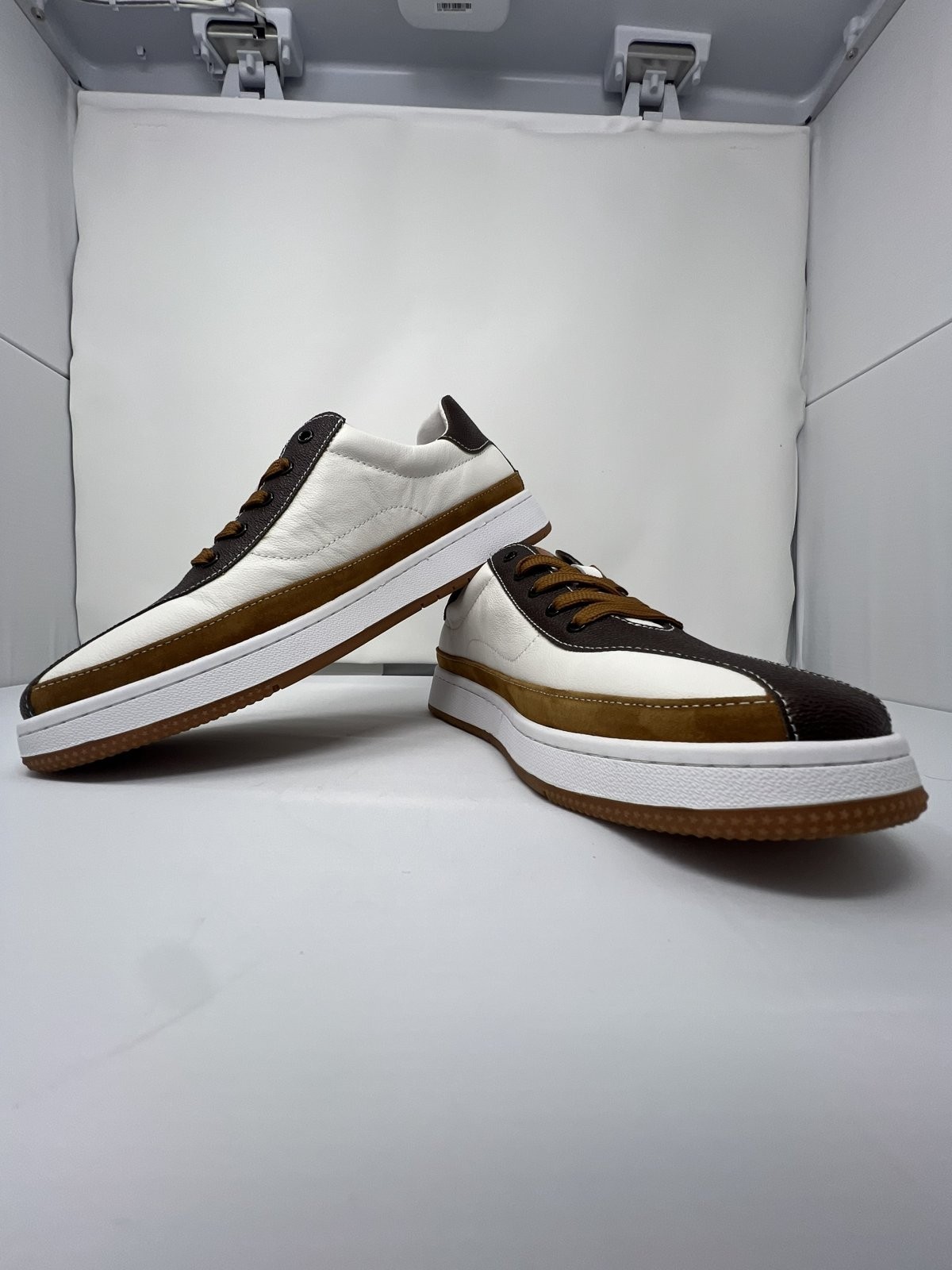 Men\'s Low Top Lace-Up Sneakers Brown/White/Tan Colorblock Casual Tenis Hombre