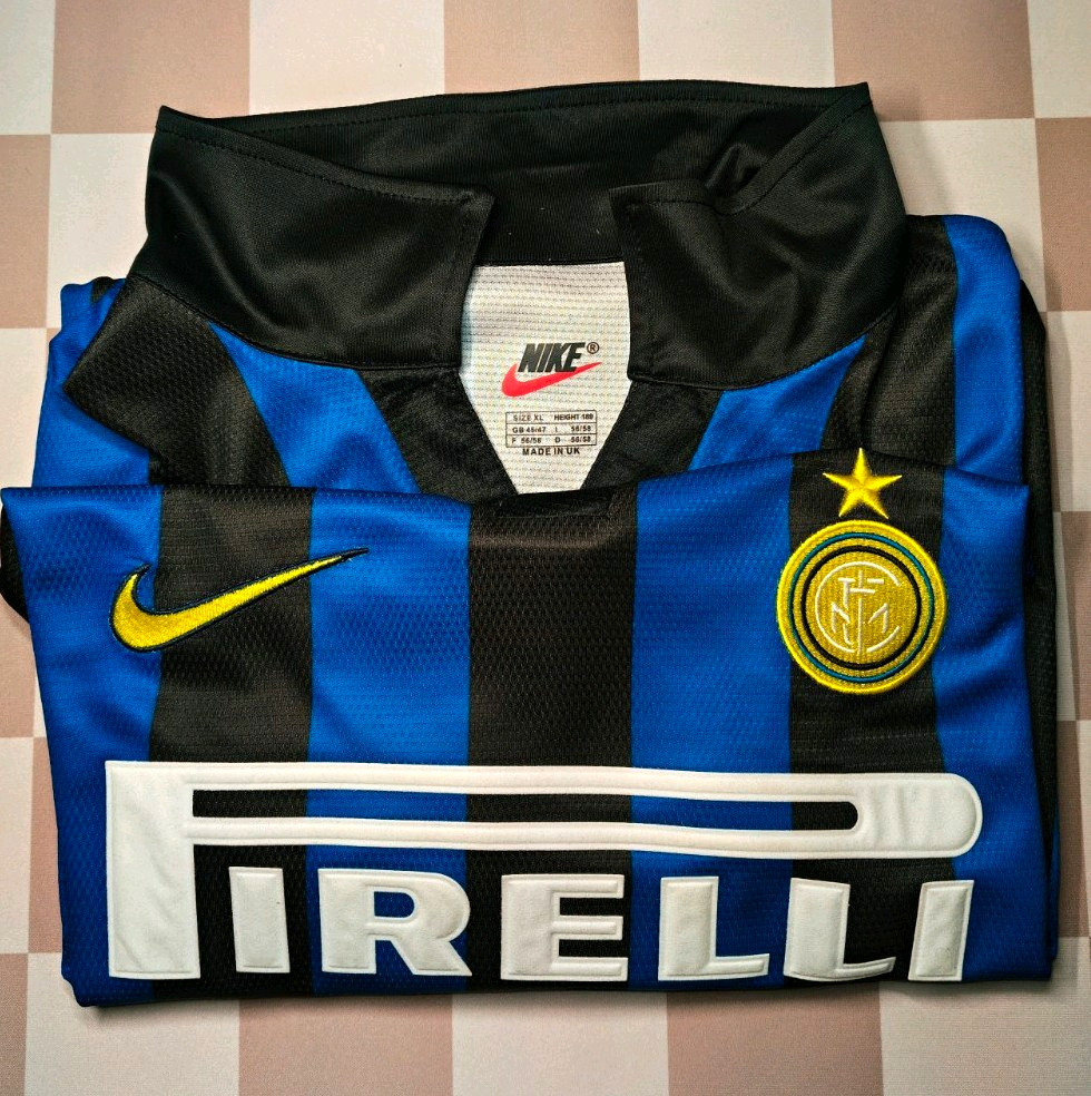 Vintage Nike Inter Milan 1998/99 Home Jersey XL Pirelli Made in UK Ronaldo Era Vintage Nike Inter Milan 1998/99 Home Jersey XL Pirelli Made in UK Ronaldo Era