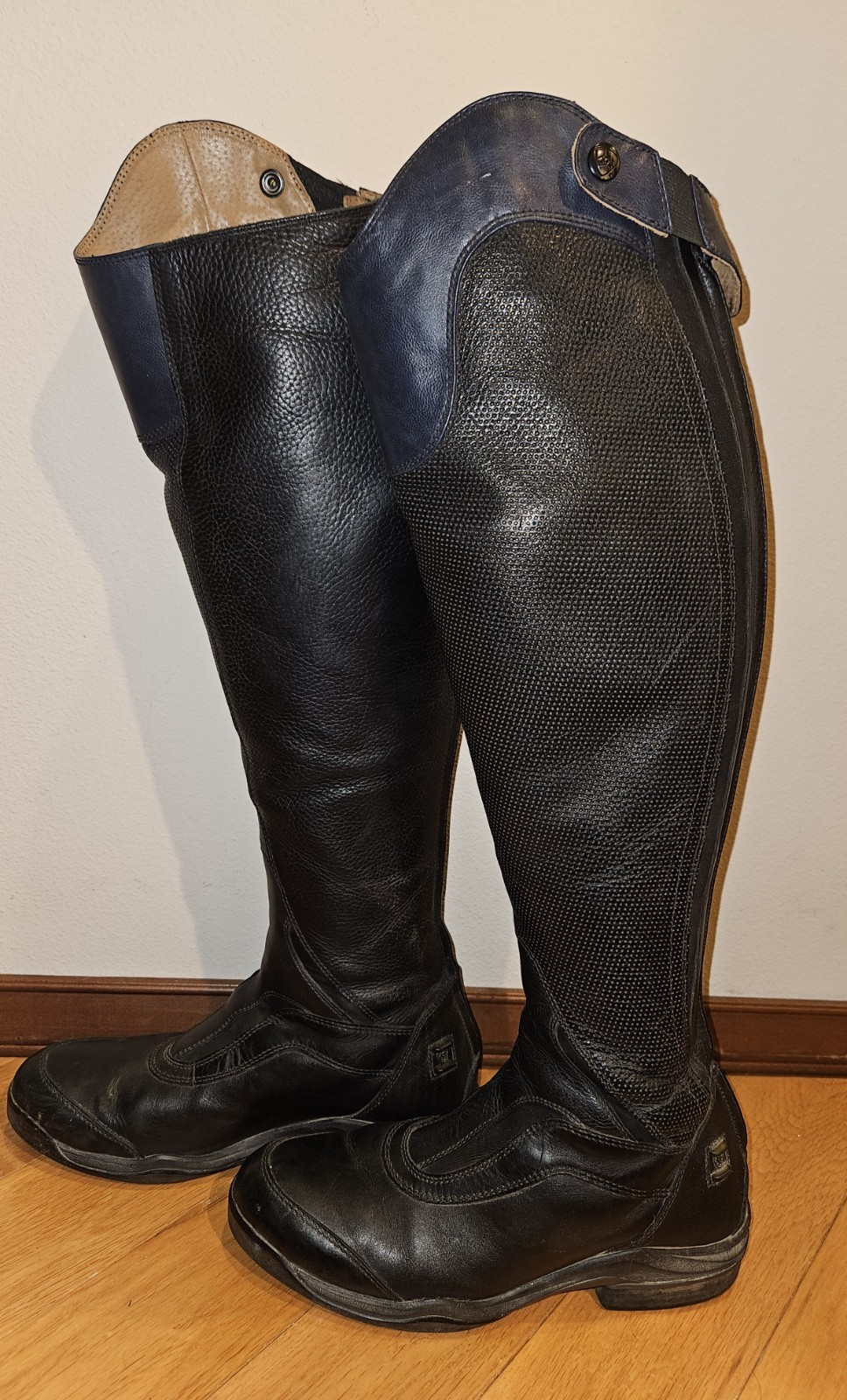 Ariat V Sport Tall Riding Boots 9.5 Tall/Full