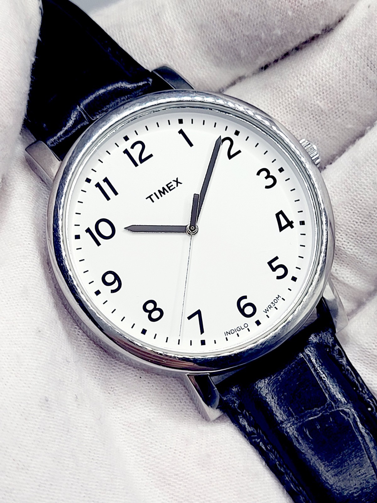 [Works] 42mm Timex Indiglo Unisex Easy Reader Weekender White Dial Wrist Watch