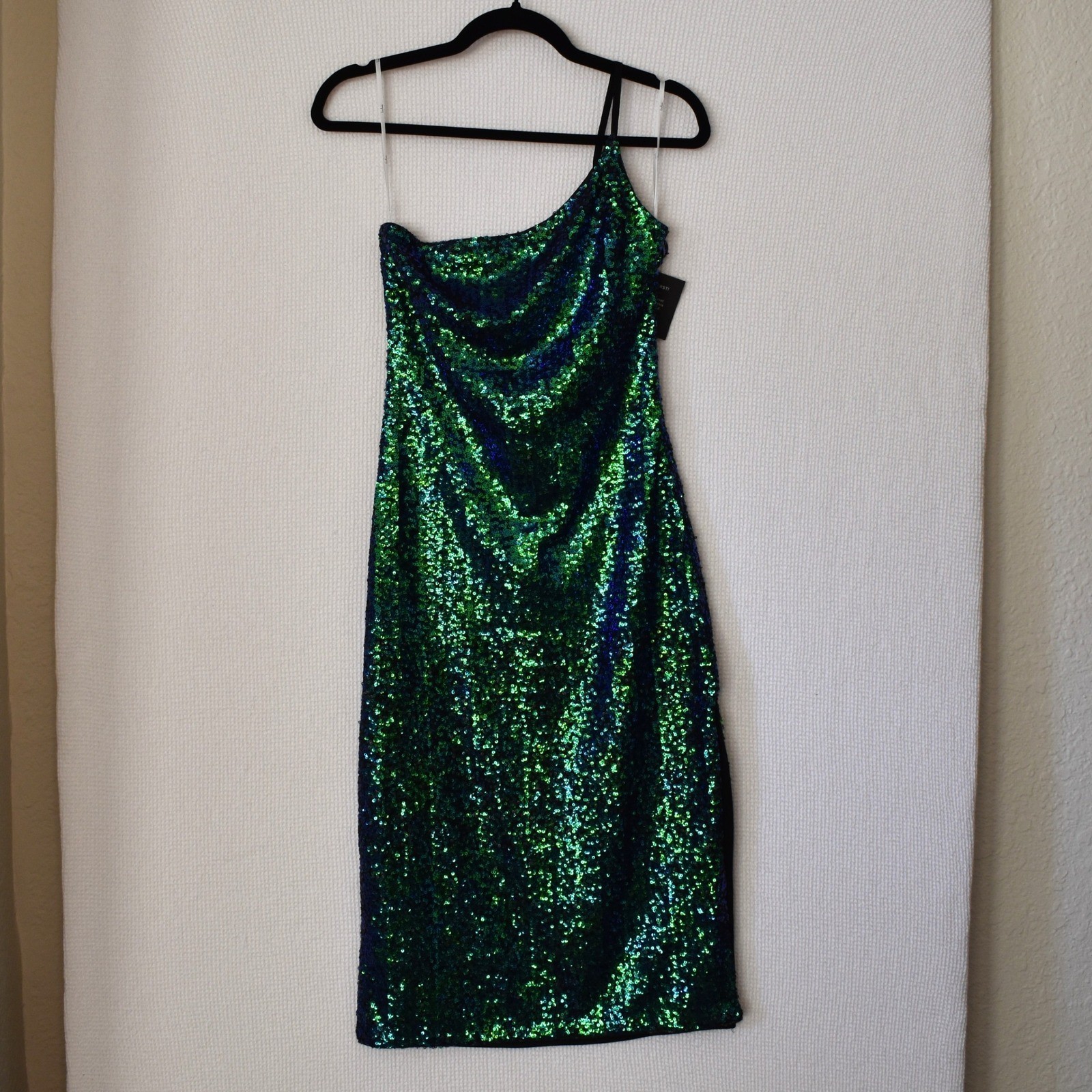Lulus Green Blue Sequin One Shoulder Midi Dress Bodycon Cocktail Party Small NWT Lulus Green Blue Sequin One Shoulder Midi Dress Bodycon Cocktail Party Small NWT
