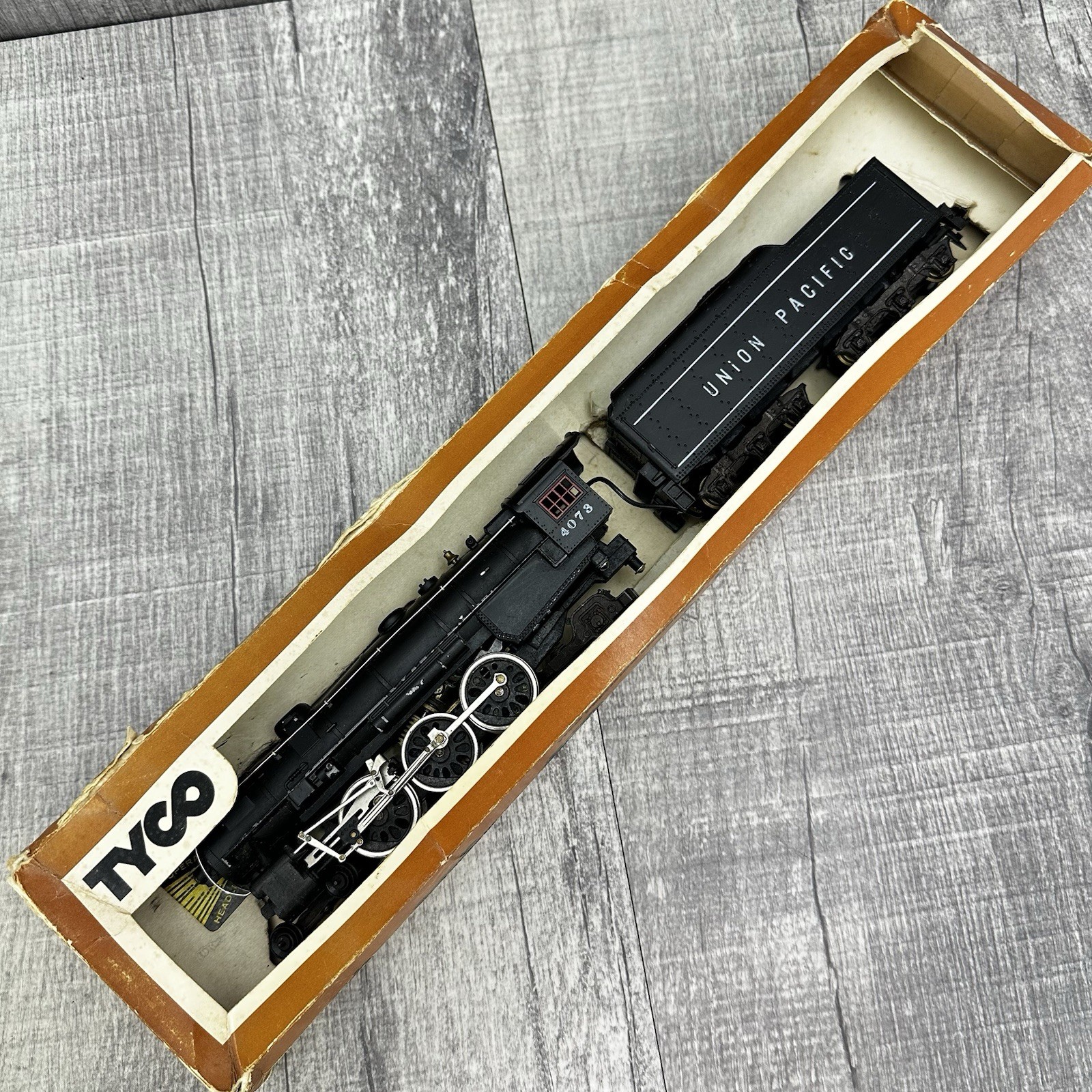 Tyco Mantua Union Pacific 4073 HO 4-6-2 Steam Locomotive Tender Box VTG Black