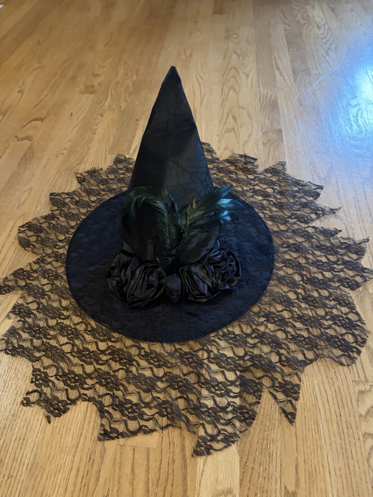 Gorgeous Black Gothic Halloween Witch Hat w/lace & Feather Gorgeous Black Gothic Halloween Witch Hat w/lace & Feather
