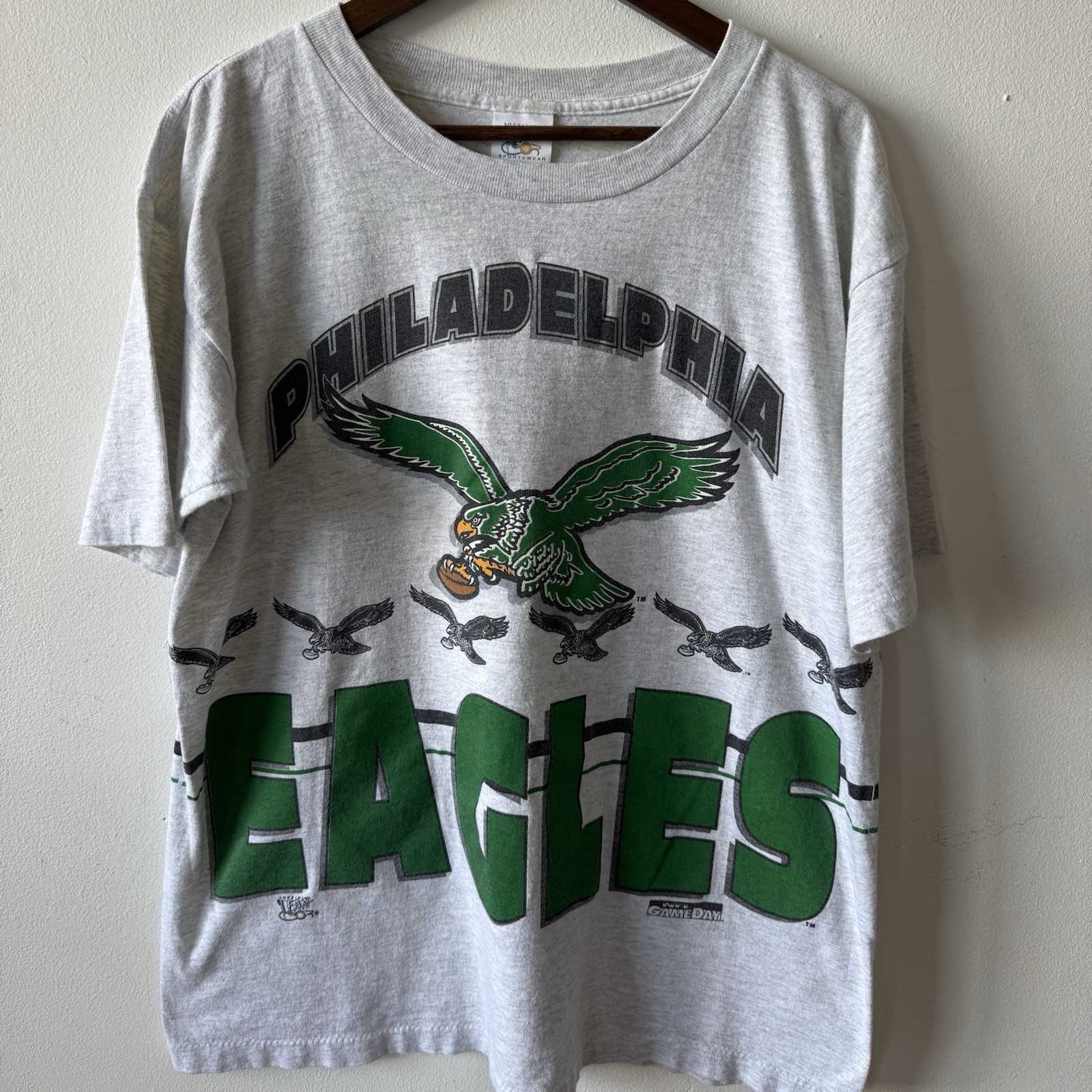Vintage Official Fan Philadelphia Eagles Double Sided Line Of Birds Tee Size L