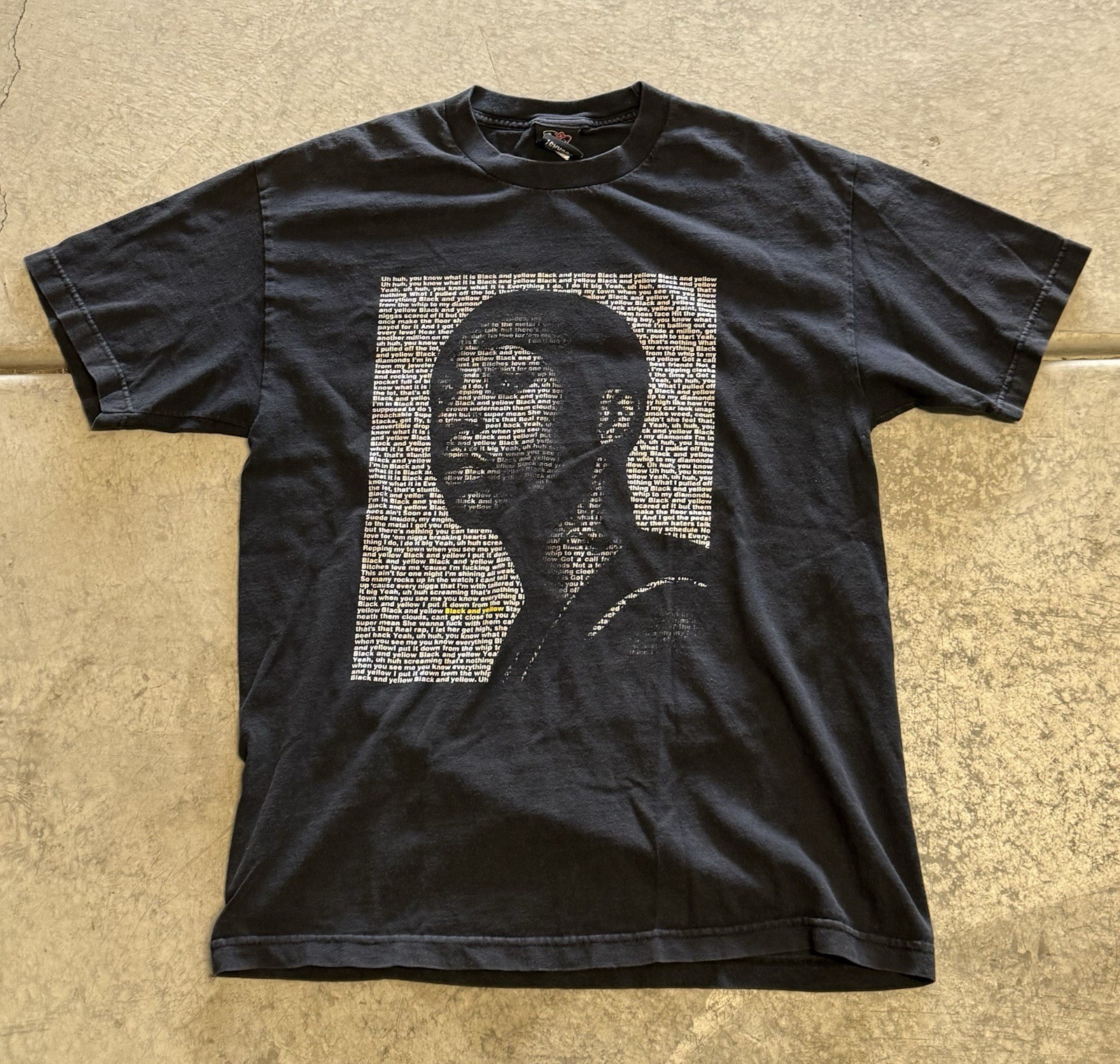 Y2K Wiz Khalifa Black And Yellow Lyric Graphic Men’s Portrait T-shirt L Rap 